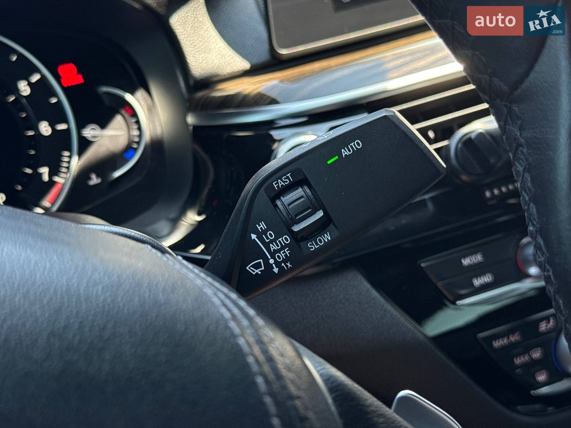 BMW 5 Series 2018 VIN WBAJA5C54JWA39386 фото оголошення 47 з 78
