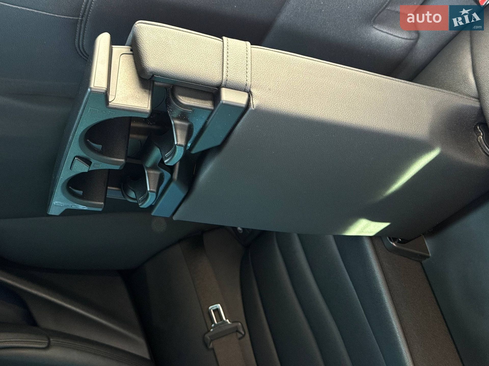 BMW 5 Series 2018 VIN WBAJA5C54JWA39386 фото оголошення 60 з 78