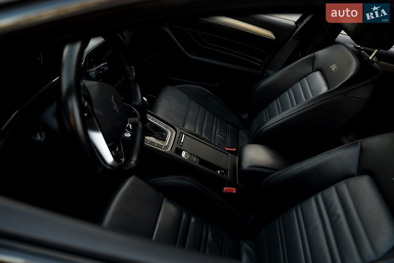 Volkswagen Passat 2020 VIN WVWZZZ3CZME008597 фото оголошення 10 з 77