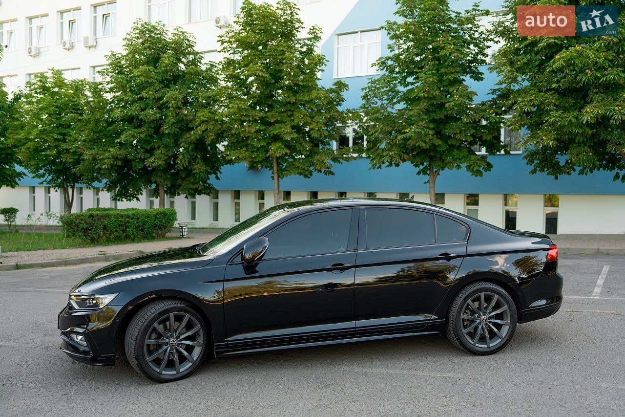 Volkswagen Passat 2020 VIN WVWZZZ3CZME008597 фото оголошення 18 з 77