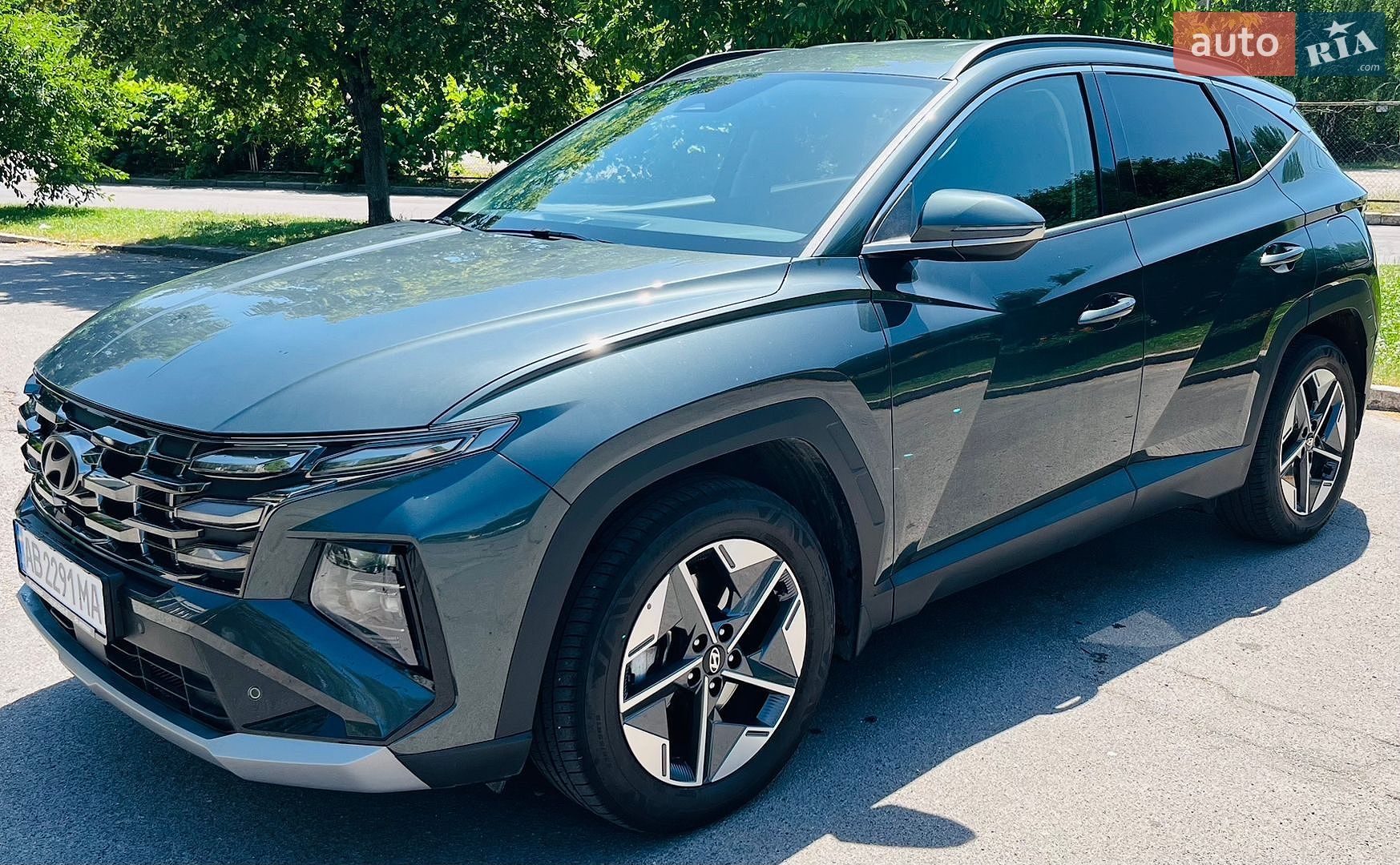 Hyundai Tucson 2025 VIN TMAJB81DBSJ629886 фото оголошення 12 з 24