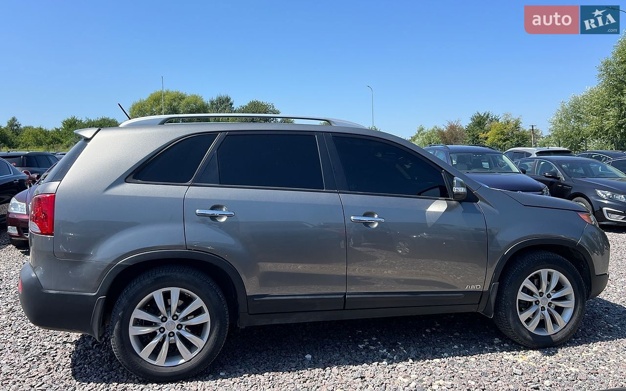 Kia Sorento 2011 VIN KNAKU814DC5240277 фото оголошення 8 з 23
