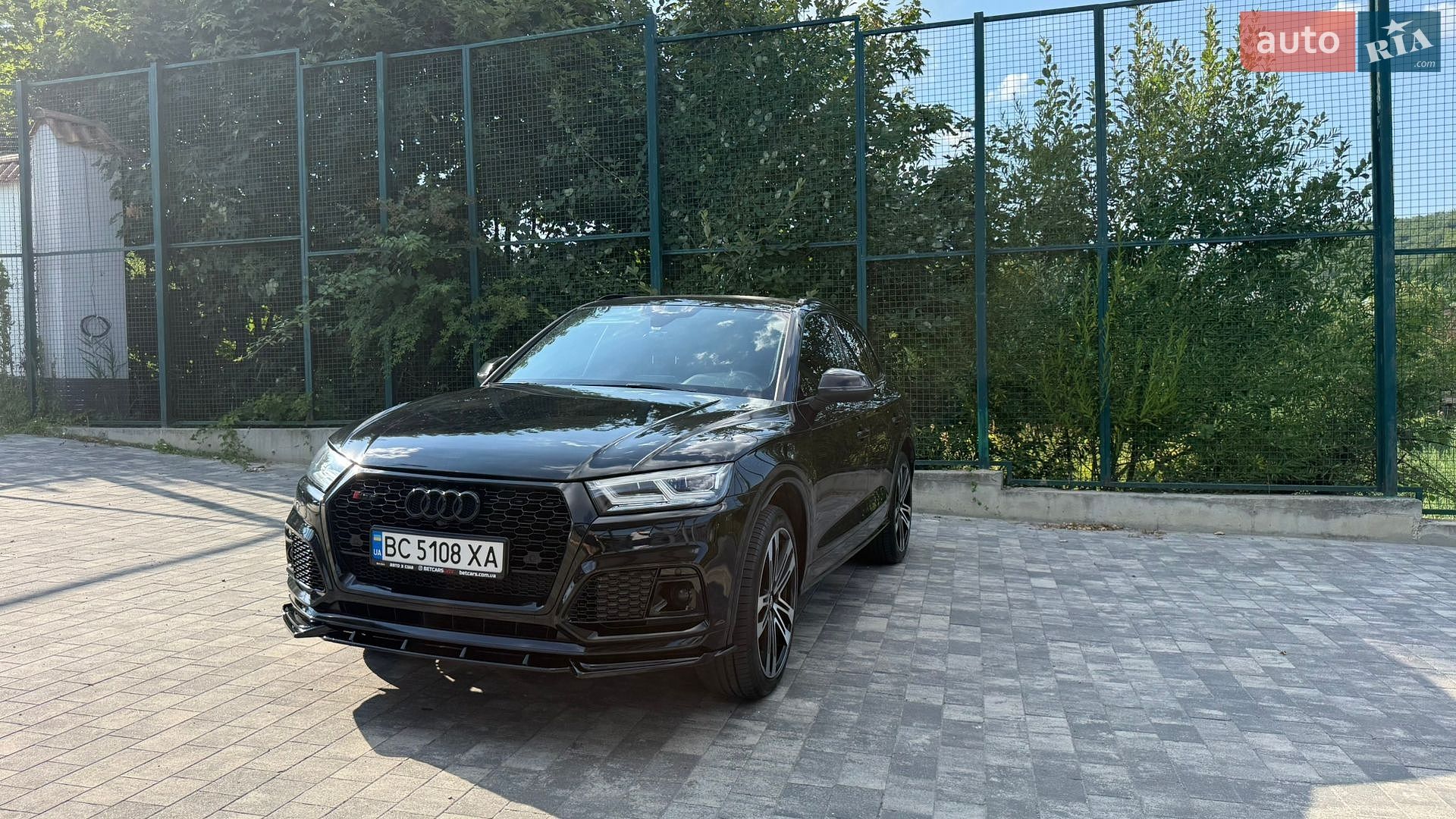 Audi SQ5 2018 VIN WA1A4AFY3J2138336 фото оголошення 10 з 12