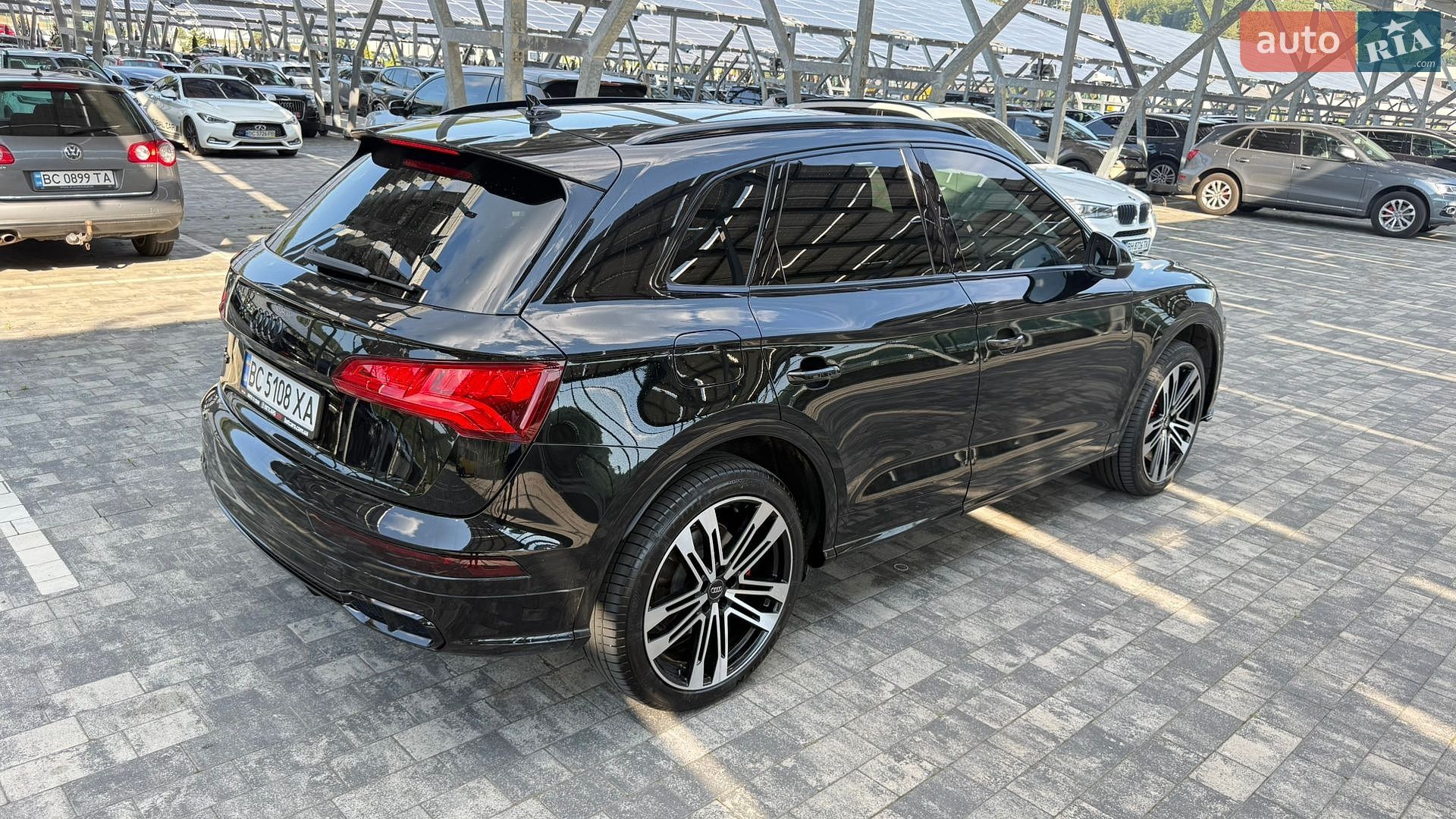 Audi SQ5 2018 VIN WA1A4AFY3J2138336 фото оголошення 12 з 12