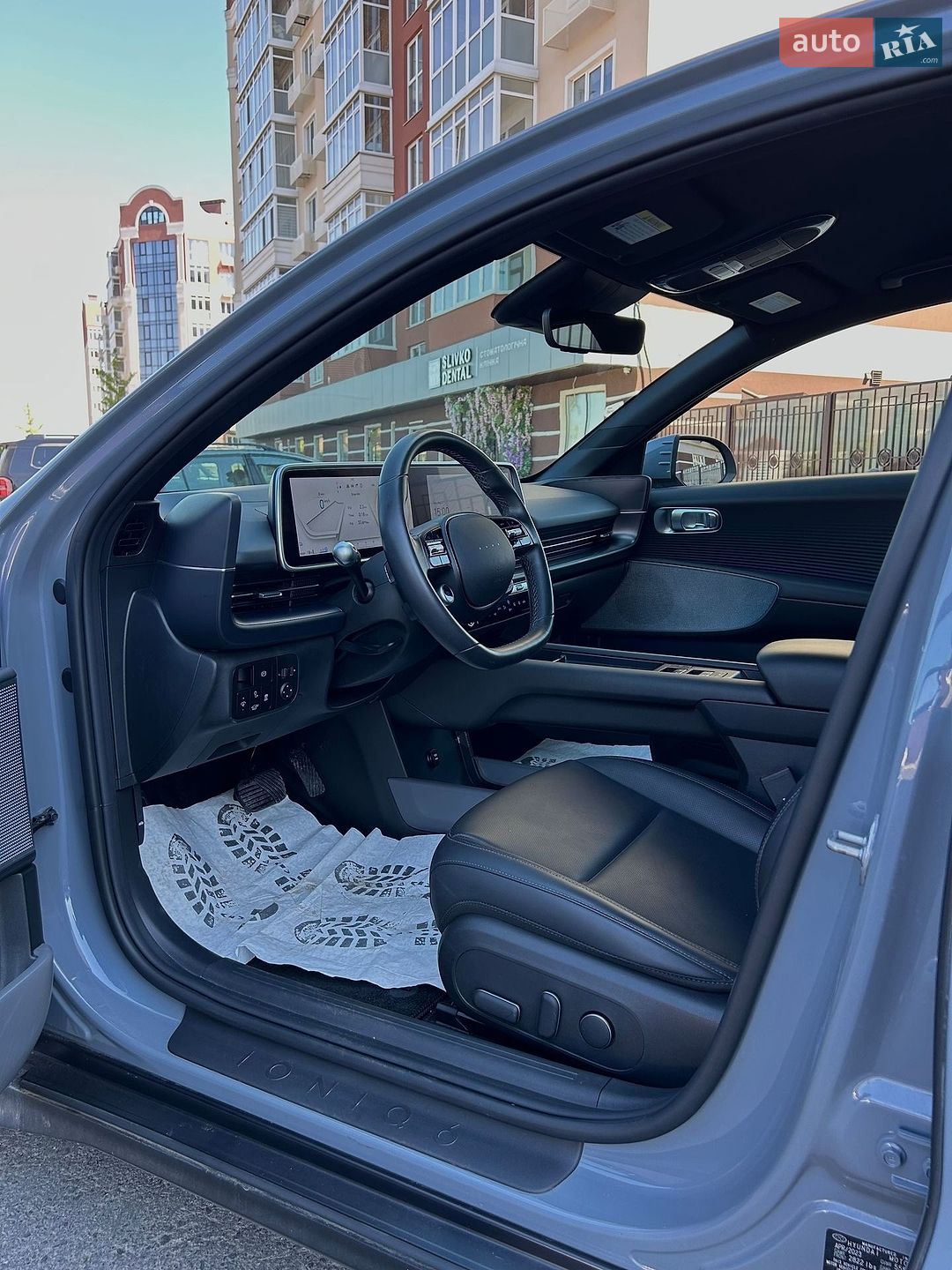 Hyundai Ioniq 6 2023 VIN KMHM34ACXPA039381 фото оголошення 10 з 30
