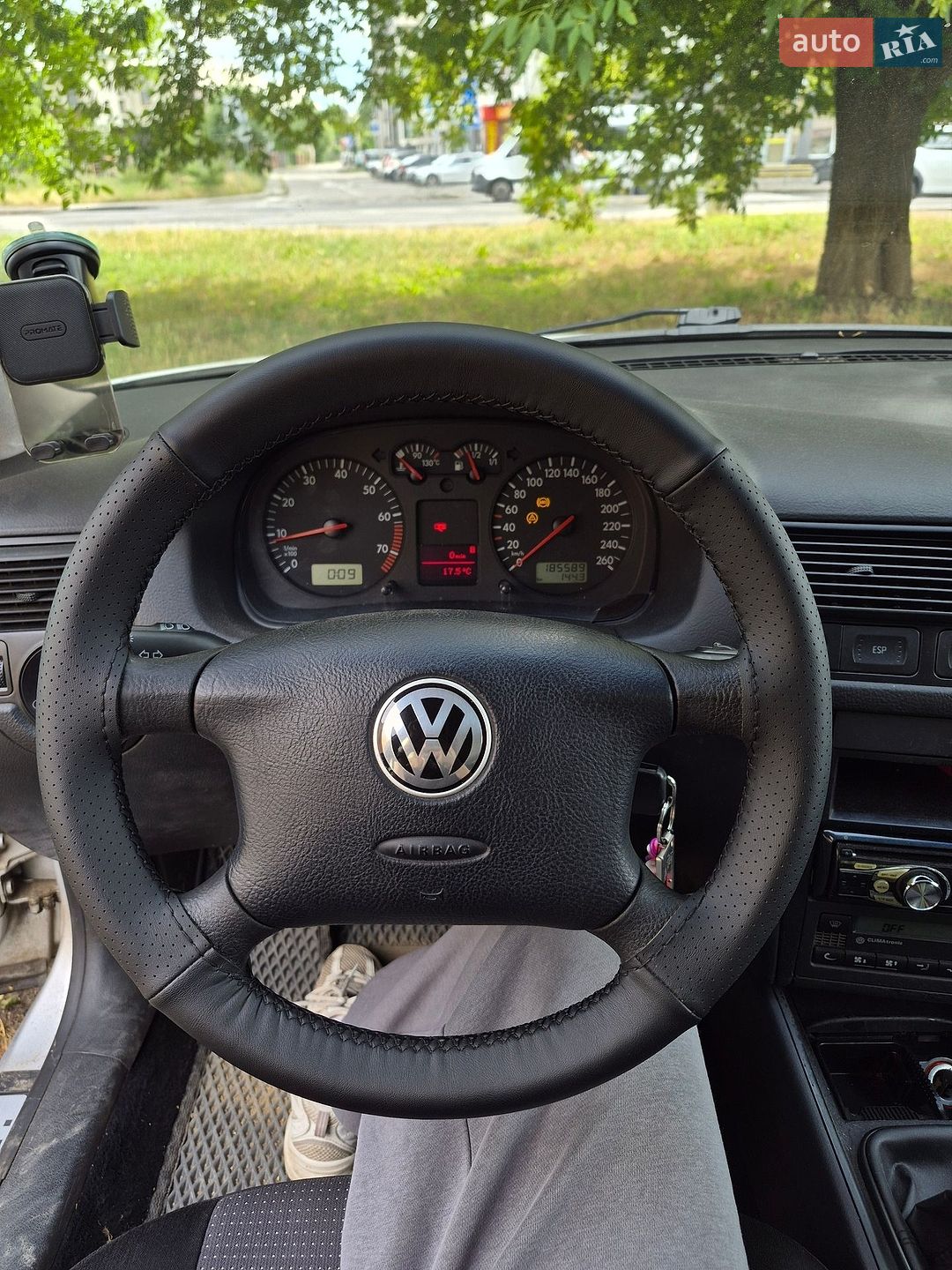 Volkswagen Golf 2003 VIN WVWZZZ1JZ2W611136 фото оголошення 26 з 36