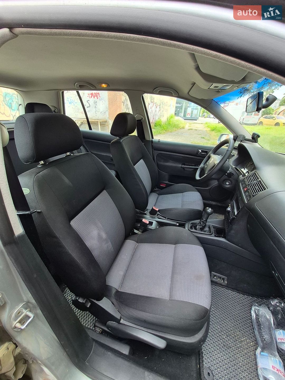 Volkswagen Golf 2003 VIN WVWZZZ1JZ2W611136 фото оголошення 35 з 36