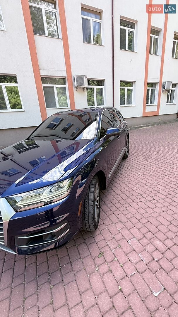 Audi Q7 2019 VIN WA1LAAF7XKD034120 фото оголошення 7 з 55