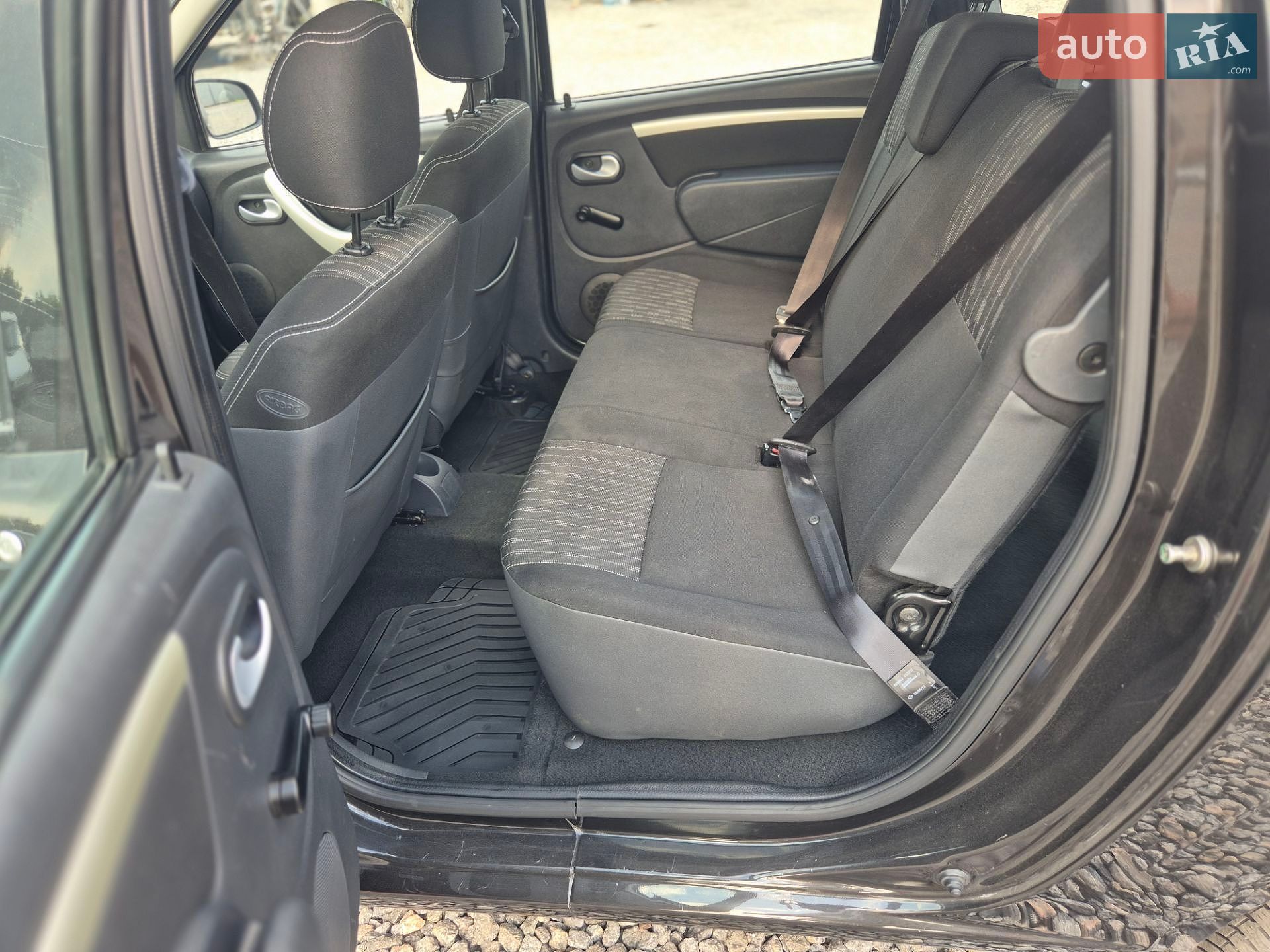 Dacia Logan MCV 2013 VIN UU1KSDA3H47840807 фото оголошення 11 з 25