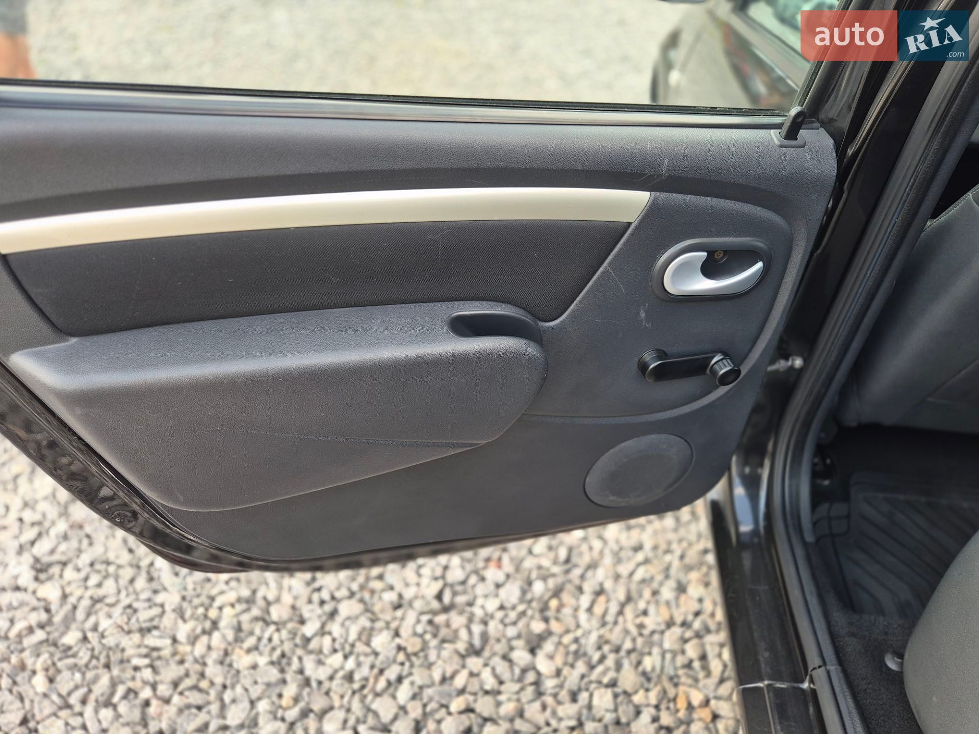 Dacia Logan MCV 2013 VIN UU1KSDA3H47840807 фото оголошення 12 з 25