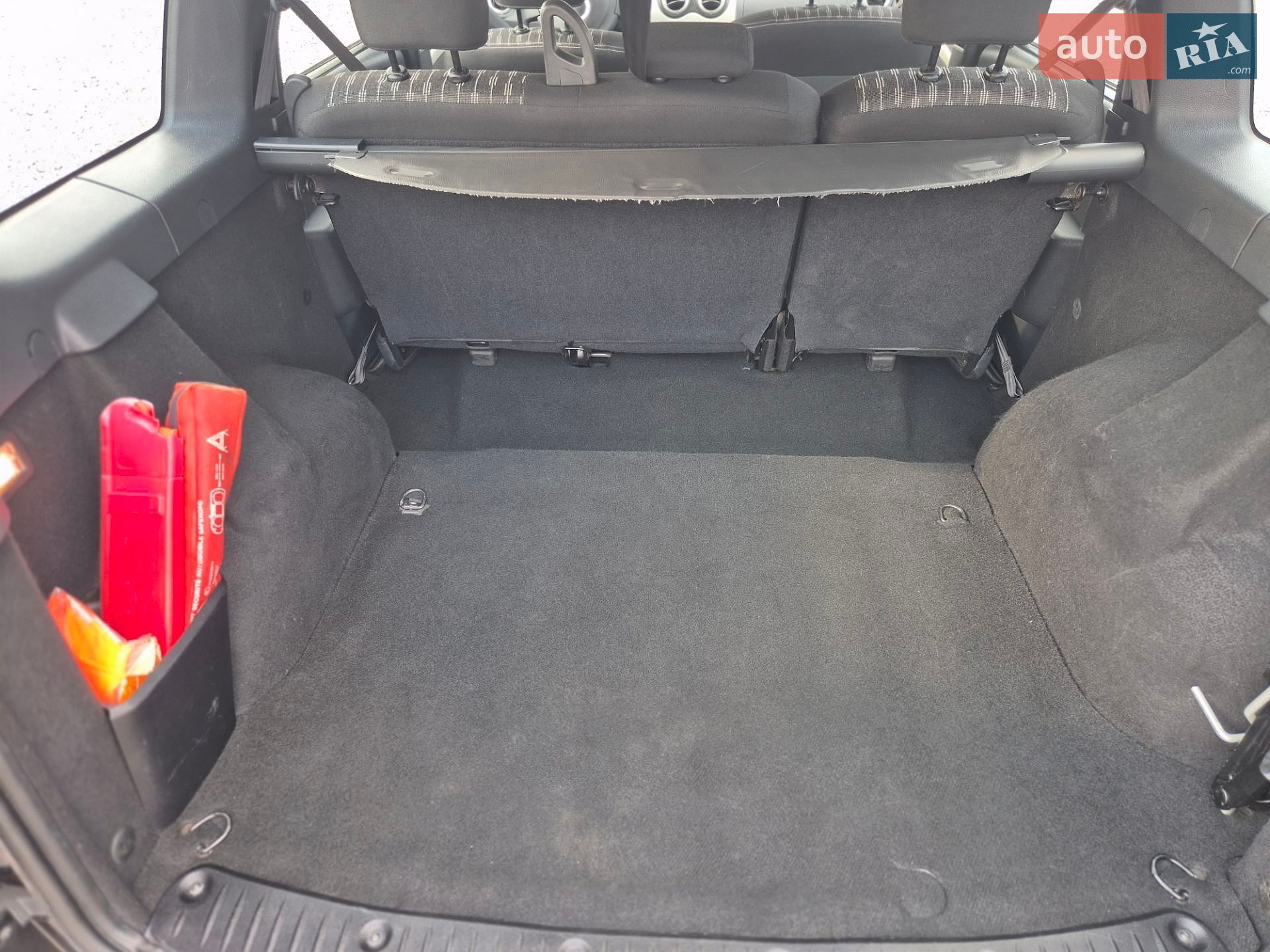 Dacia Logan MCV 2013 VIN UU1KSDA3H47840807 фото оголошення 18 з 25