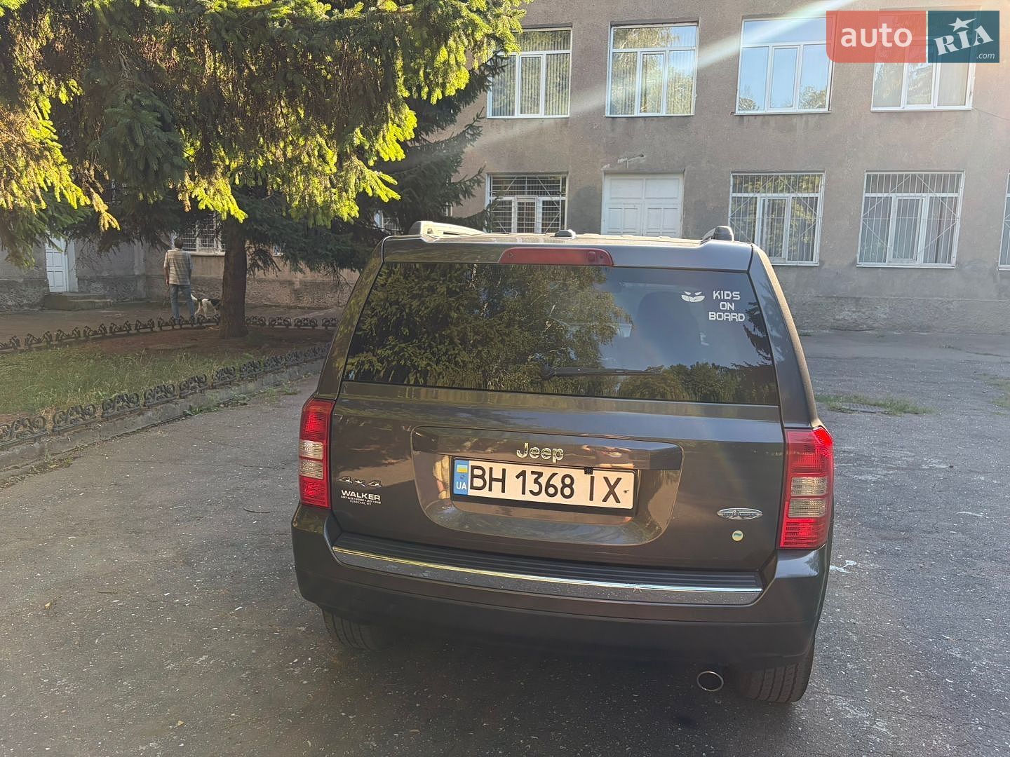 Jeep Patriot 2016 VIN 1C4NJRFB7GD725470 фото оголошення 7 з 28