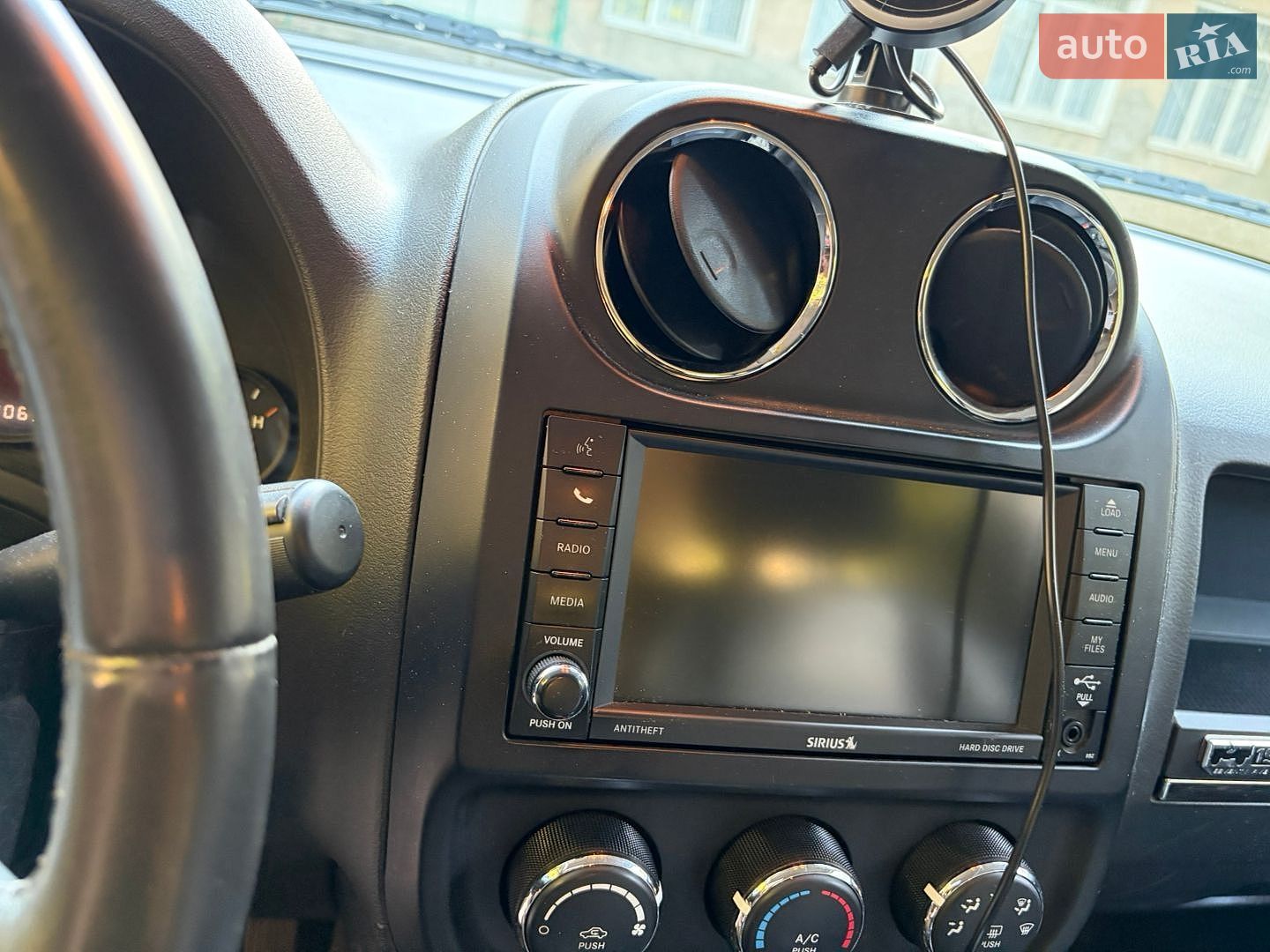 Jeep Patriot 2016 VIN 1C4NJRFB7GD725470 фото оголошення 11 з 28