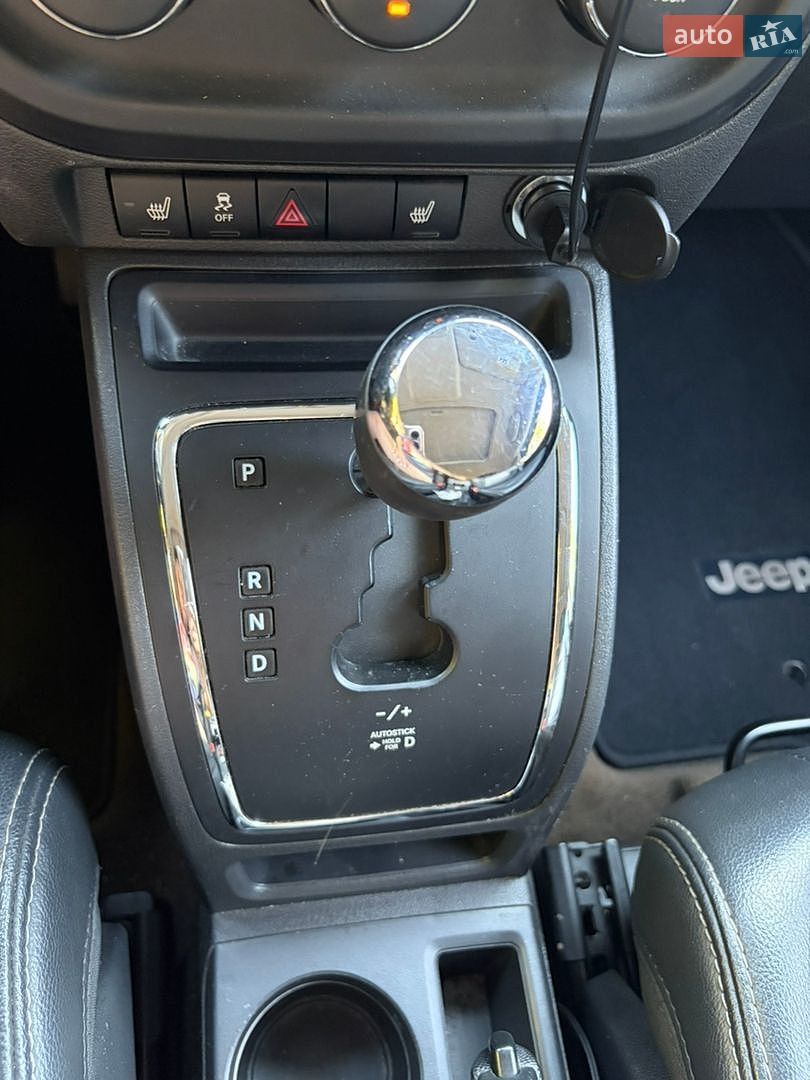 Jeep Patriot 2016 VIN 1C4NJRFB7GD725470 фото оголошення 16 з 28