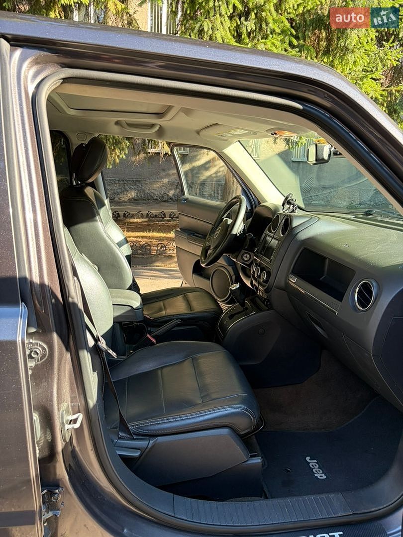 Jeep Patriot 2016 VIN 1C4NJRFB7GD725470 фото оголошення 22 з 28