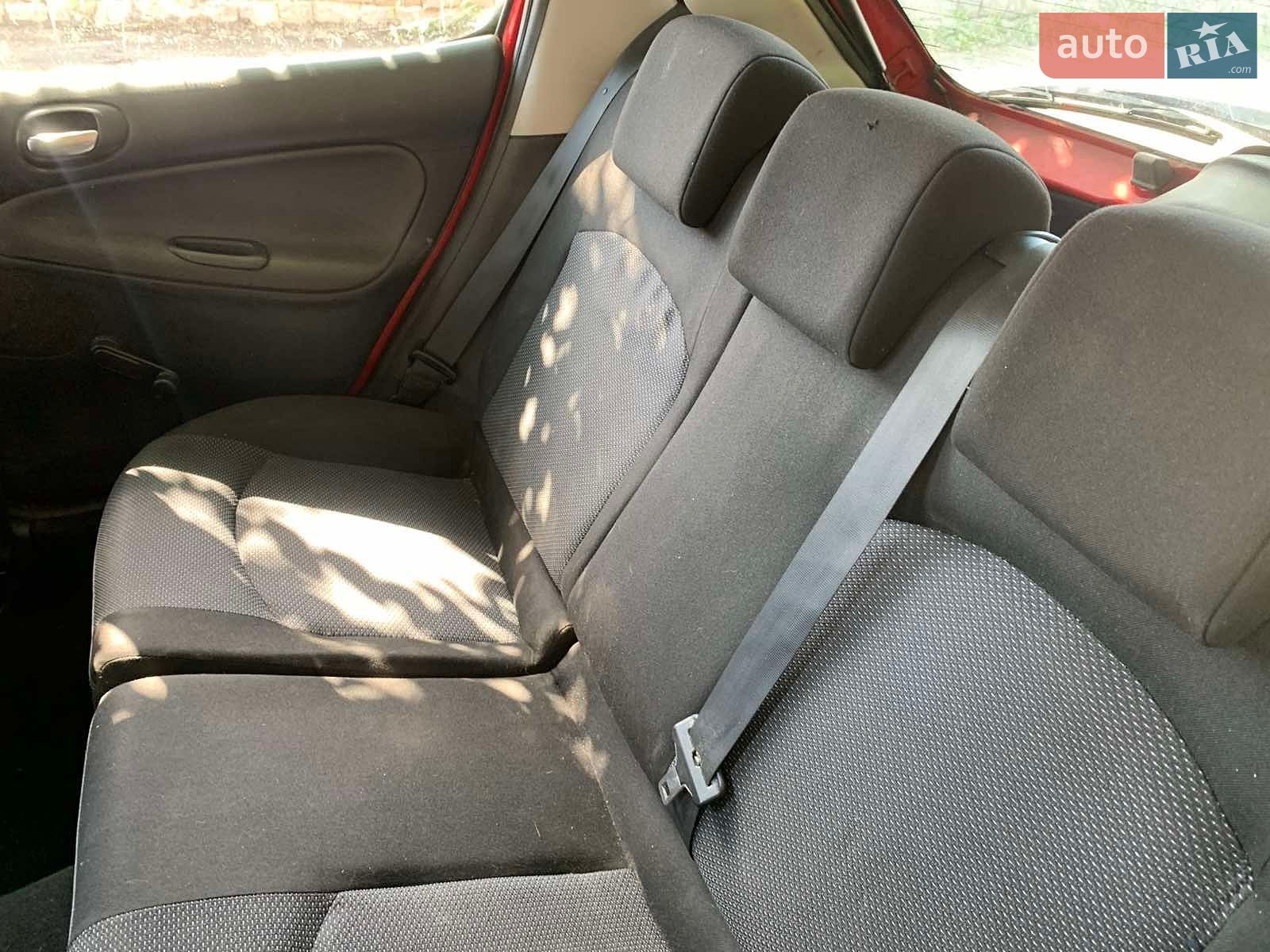 Peugeot 206 2011 VIN VF32MKFT0BY055370 фото оголошення 2 з 4