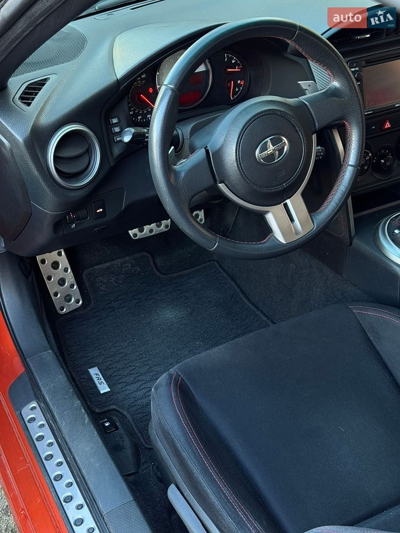 Toyota GT 86 2015 VIN JF1ZNAA14F8711531 фото оголошення 32 з 44