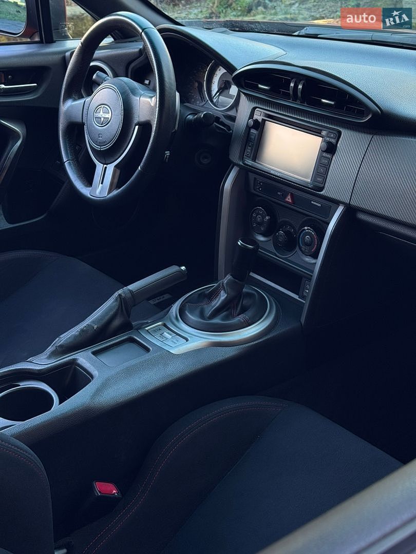 Toyota GT 86 2015 VIN JF1ZNAA14F8711531 фото оголошення 37 з 44