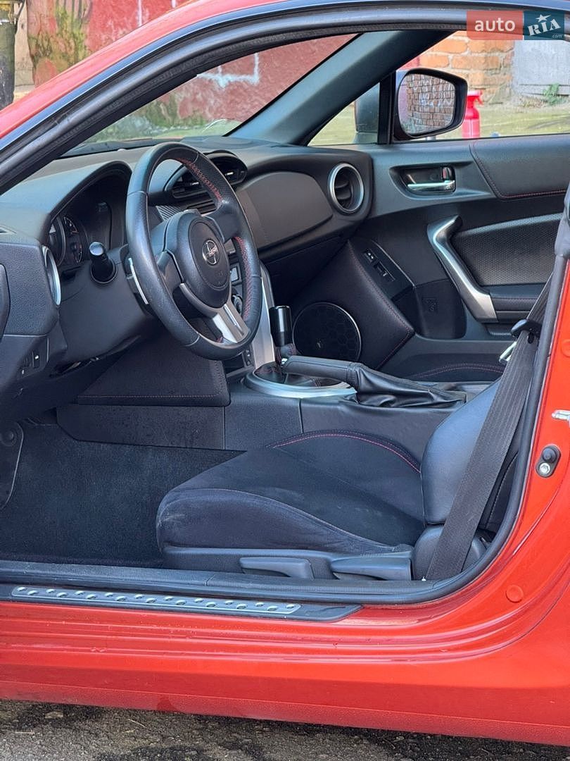 Toyota GT 86 2015 VIN JF1ZNAA14F8711531 фото оголошення 40 з 44