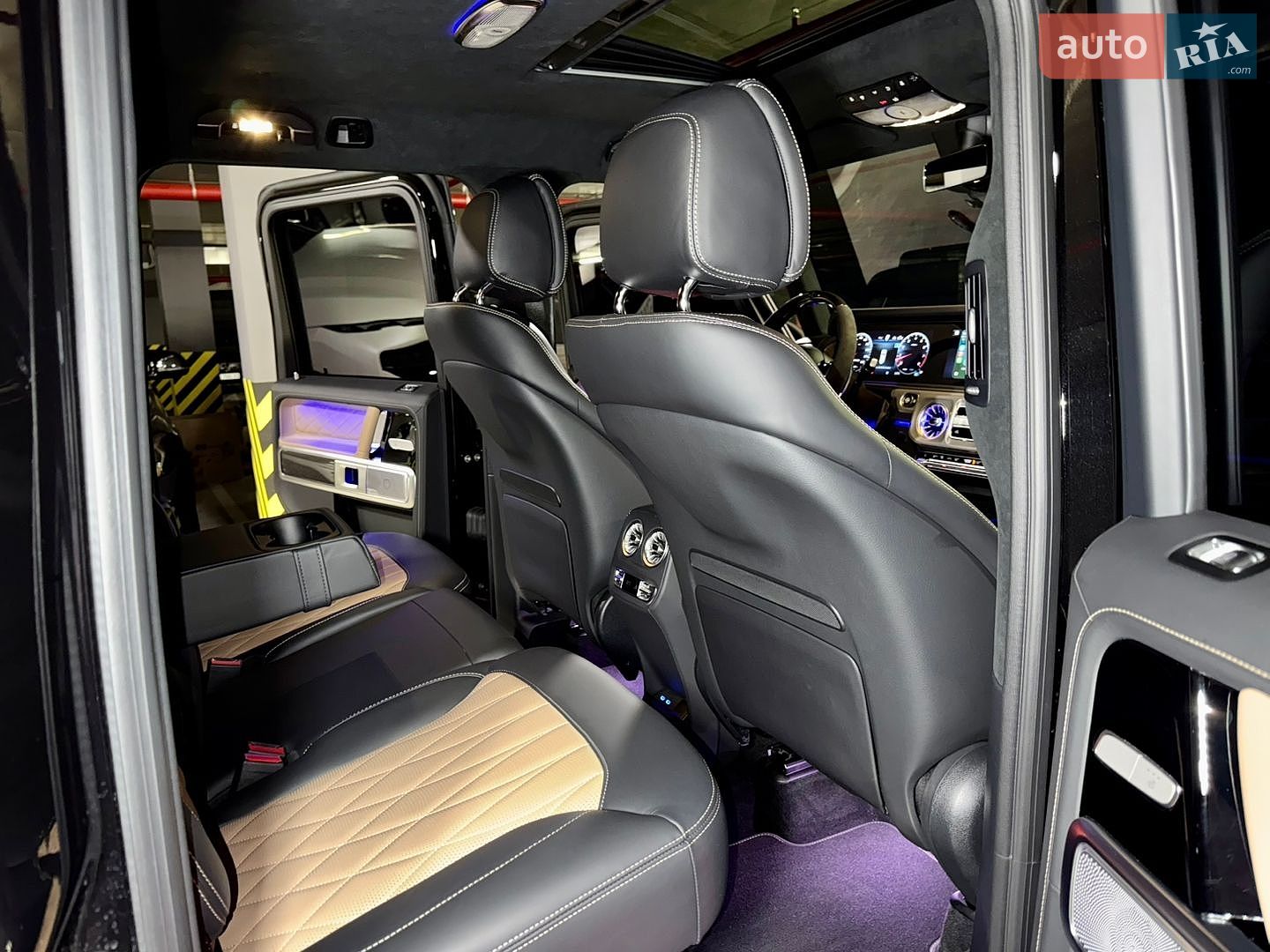 Mercedes-Benz G-Class 2024 VIN W1NWH5AB4SX032906 фото оголошення 32 з 46