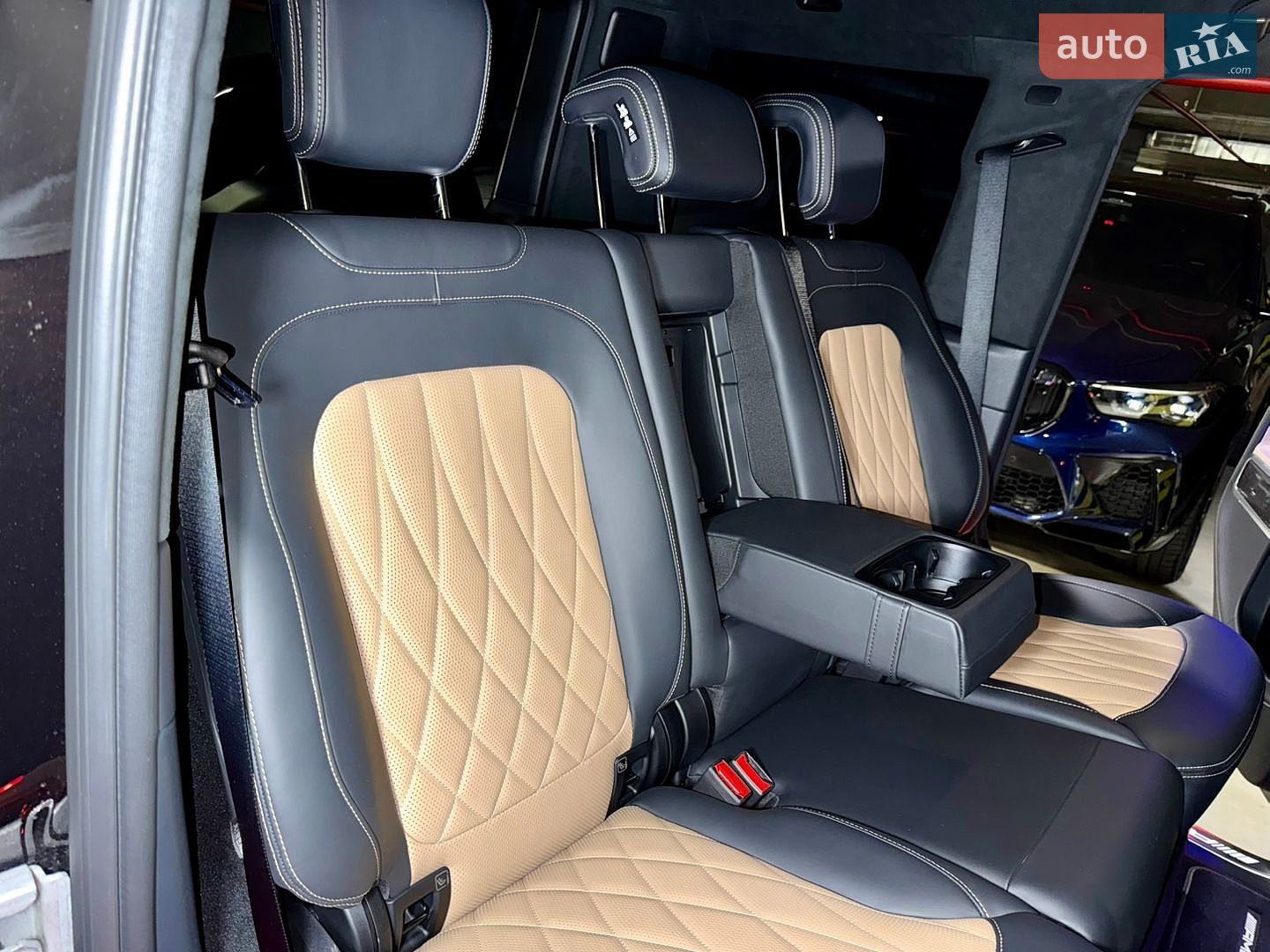 Mercedes-Benz G-Class 2024 VIN W1NWH5AB4SX032906 фото оголошення 34 з 46