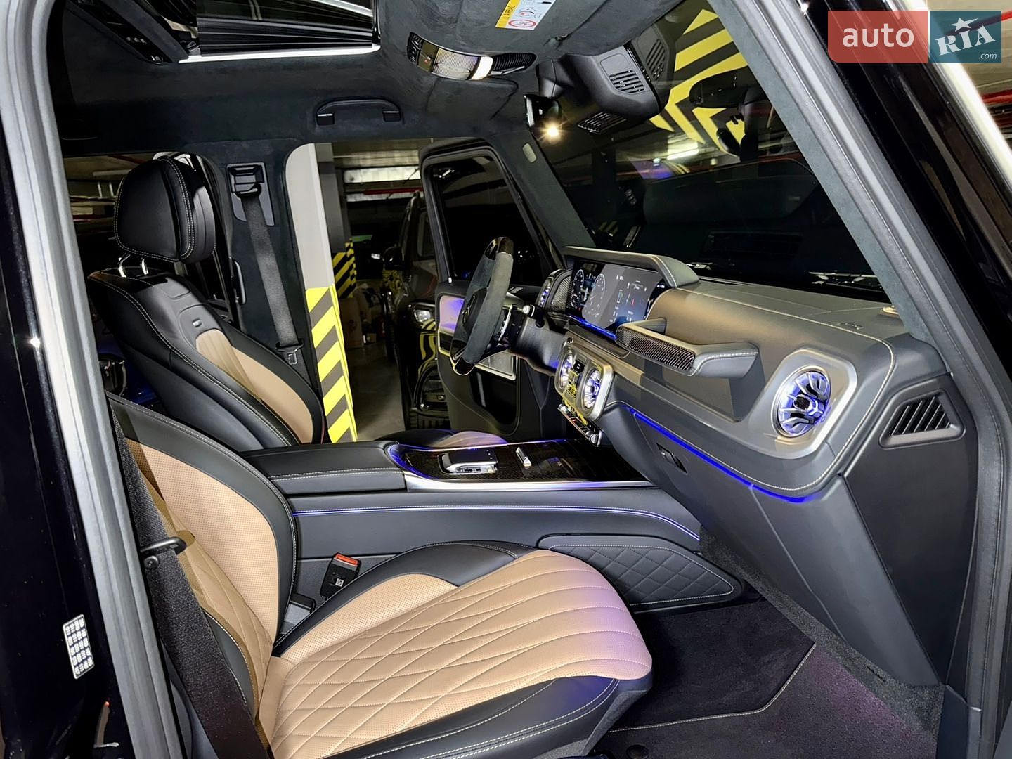 Mercedes-Benz G-Class 2024 VIN W1NWH5AB4SX032906 фото оголошення 36 з 46