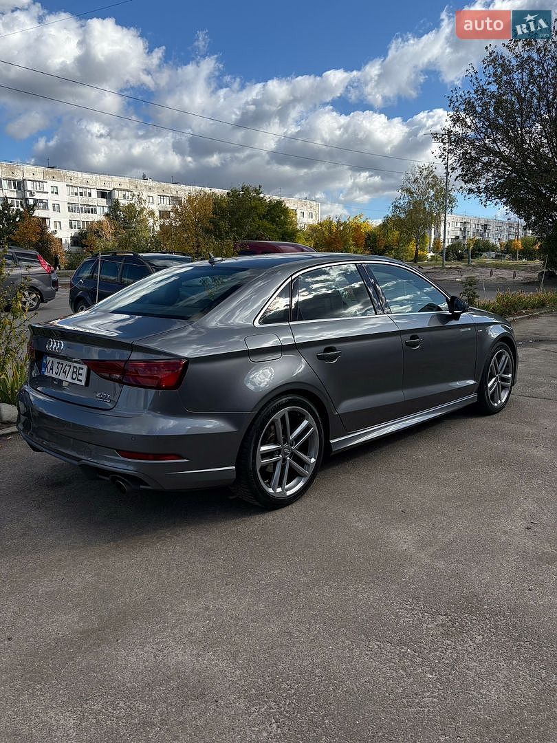 Audi A3 2018 VIN WAUJ8GFF1J1076319 фото оголошення 7 з 19