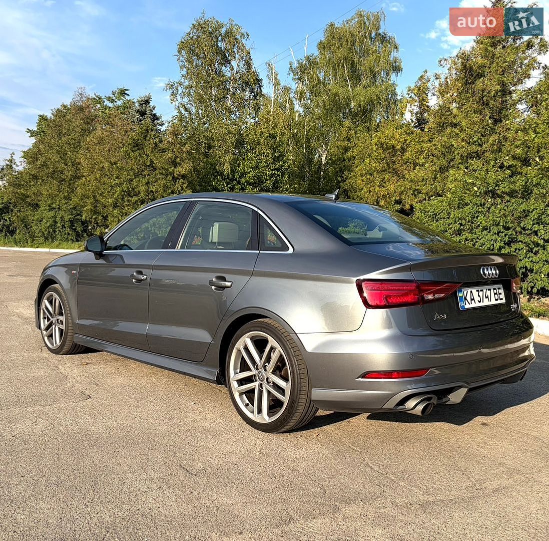 Audi A3 2018 VIN WAUJ8GFF1J1076319 фото оголошення 9 з 19