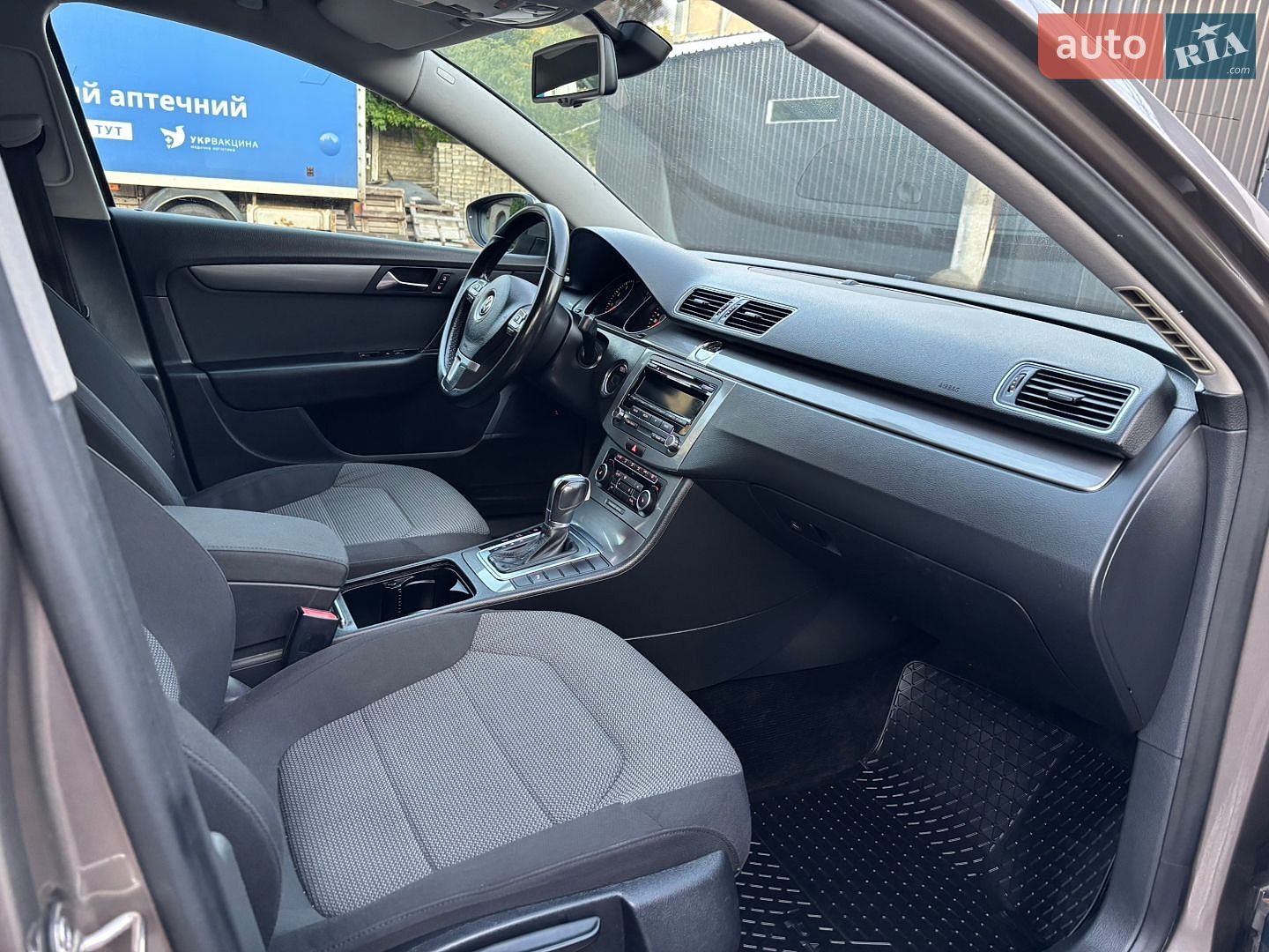 Volkswagen Passat 2011 VIN WVWZZZ3CZCP012266 фото оголошення 14 з 19