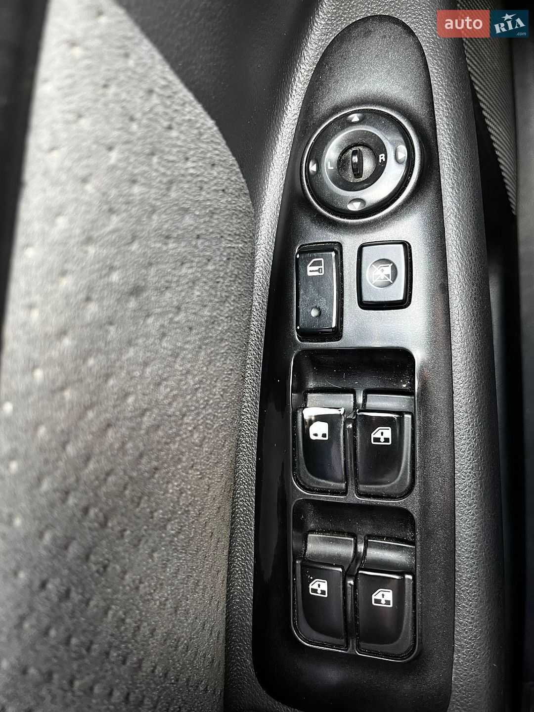 Kia Magentis 2007 VIN Y6LGE22627L001145 фото оголошення 12 з 28