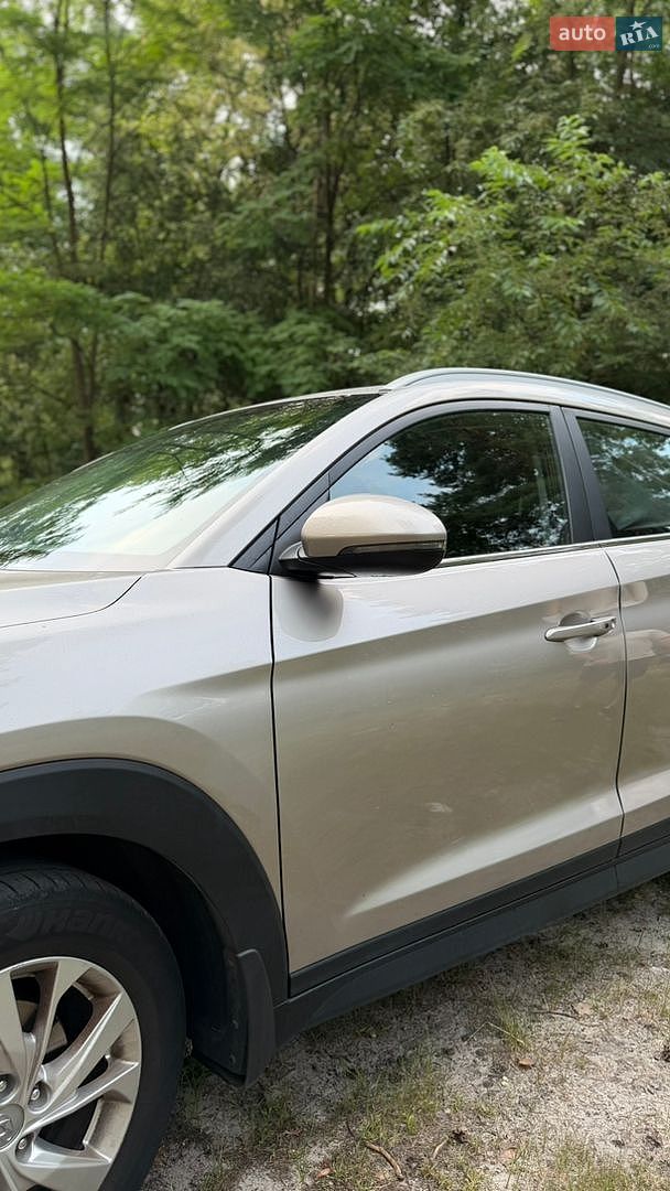Hyundai Tucson 2019 VIN TMAJ3813BLJ004055 фото оголошення 11 з 26