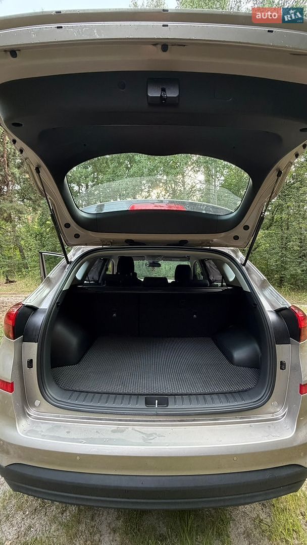 Hyundai Tucson 2019 VIN TMAJ3813BLJ004055 фото оголошення 19 з 26