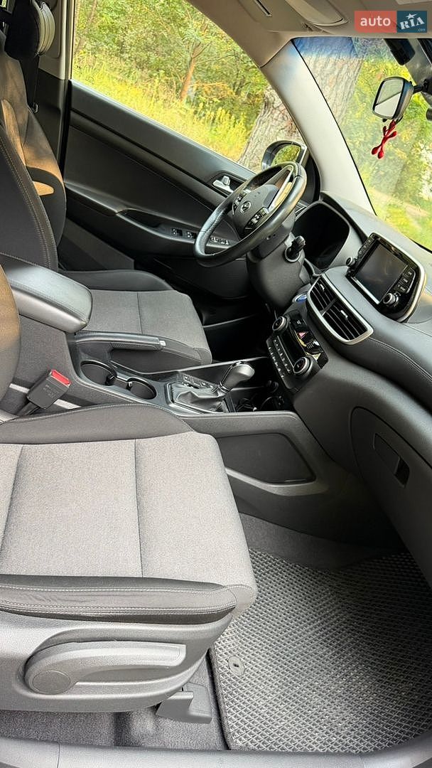 Hyundai Tucson 2019 VIN TMAJ3813BLJ004055 фото оголошення 22 з 26