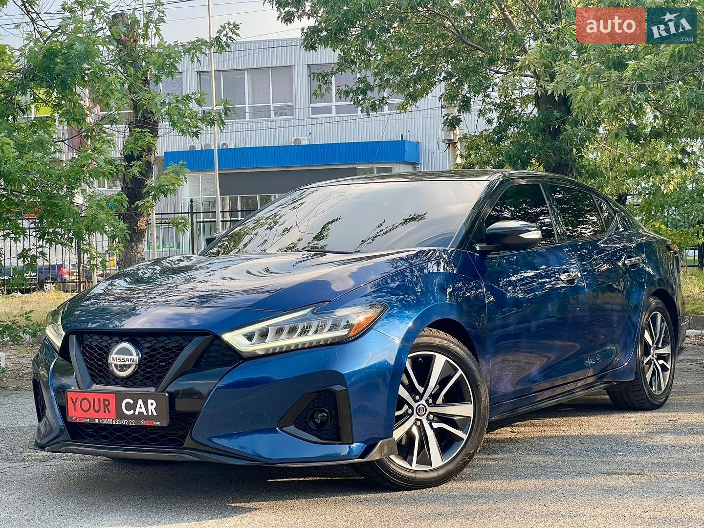 Nissan Maxima 2018 VIN 1N4AA6AV3KC361227 фото оголошення 2 з 40