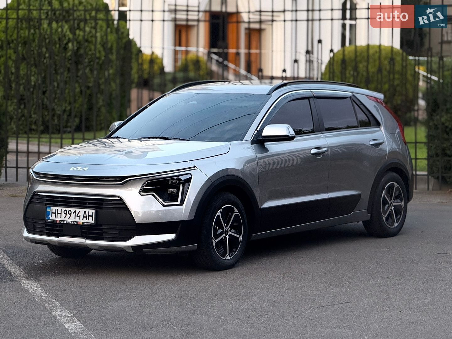 Kia Niro 2022 VIN KNDCR3LEXP5043513 фото оголошення 2 з 13