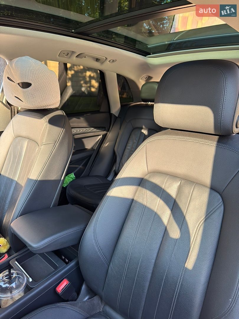 Audi Q5 2016 VIN WA1BNAFYXJ2001749 фото оголошення 7 з 22