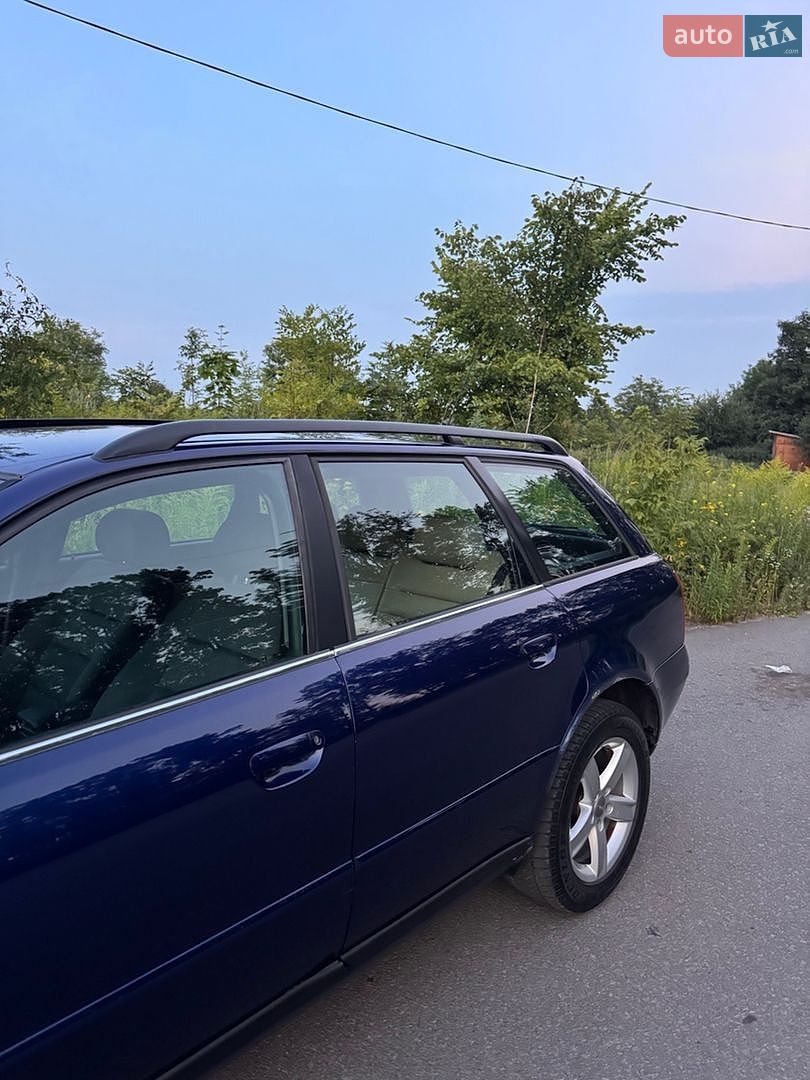 Audi A4 1998 VIN WAUZZZ8DZWA166115 фото оголошення 10 з 28