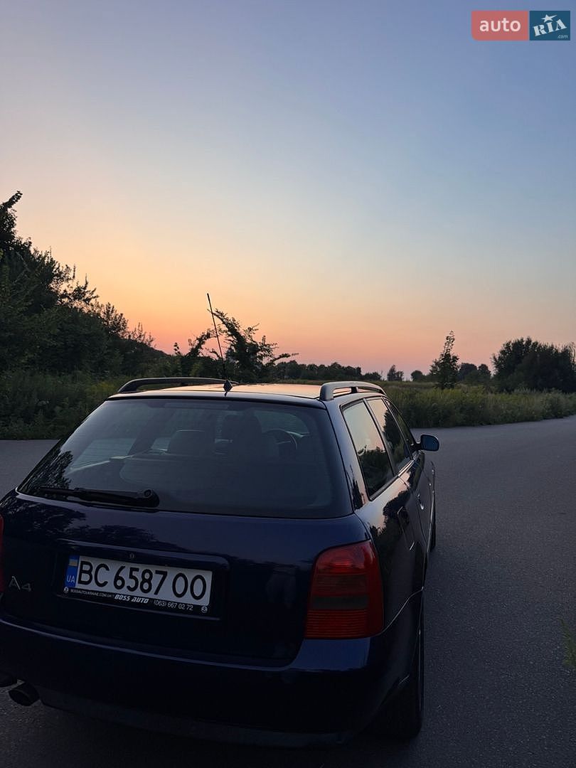 Audi A4 1998 VIN WAUZZZ8DZWA166115 фото оголошення 12 з 28