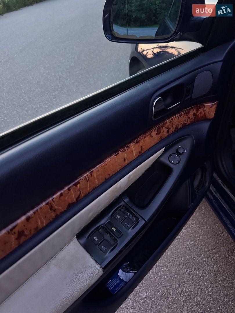 Audi A4 1998 VIN WAUZZZ8DZWA166115 фото оголошення 19 з 28