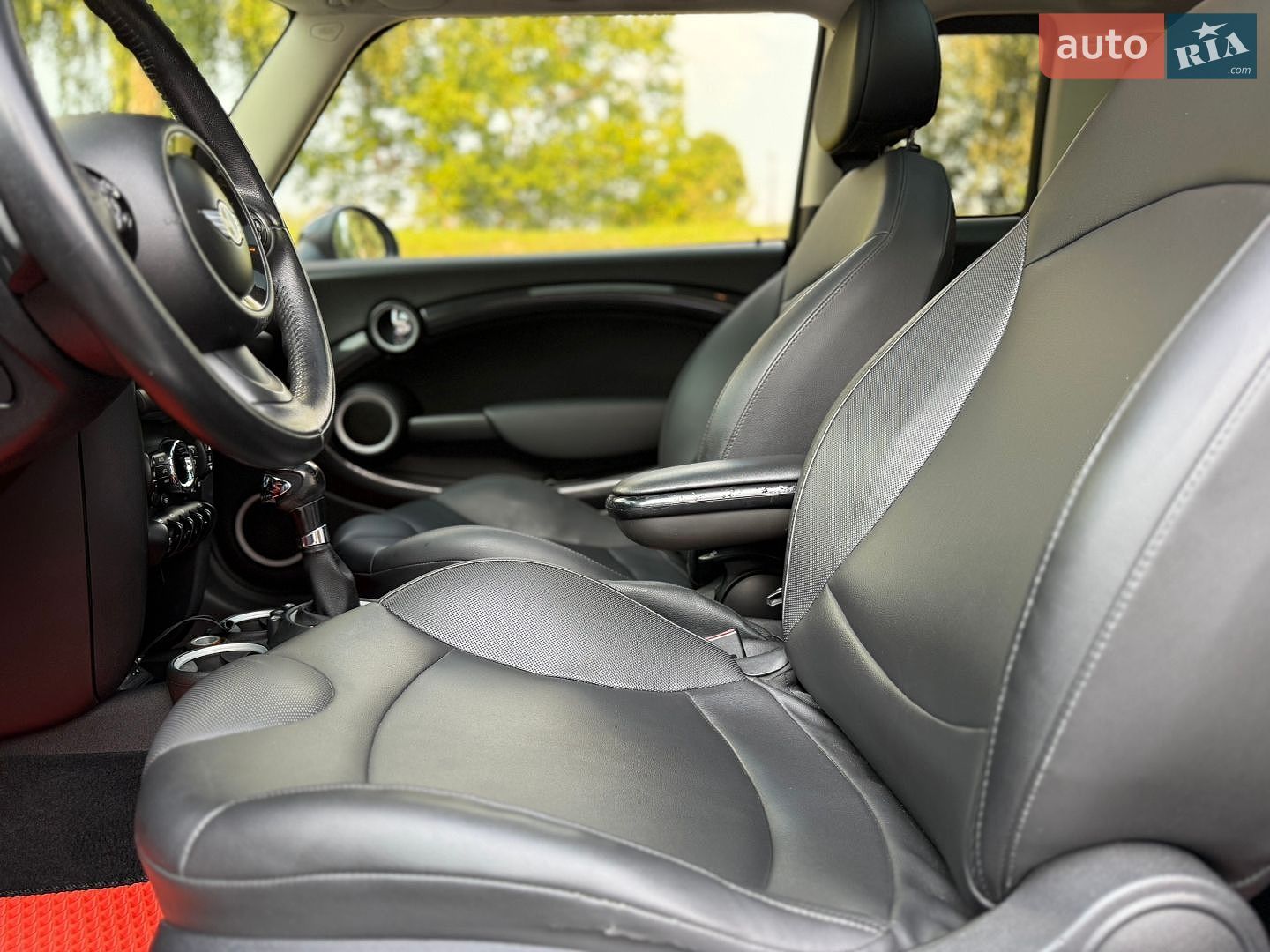 MINI Cooper 2013 VIN WMWZG3C56DT576317 фото оголошення 21 з 23