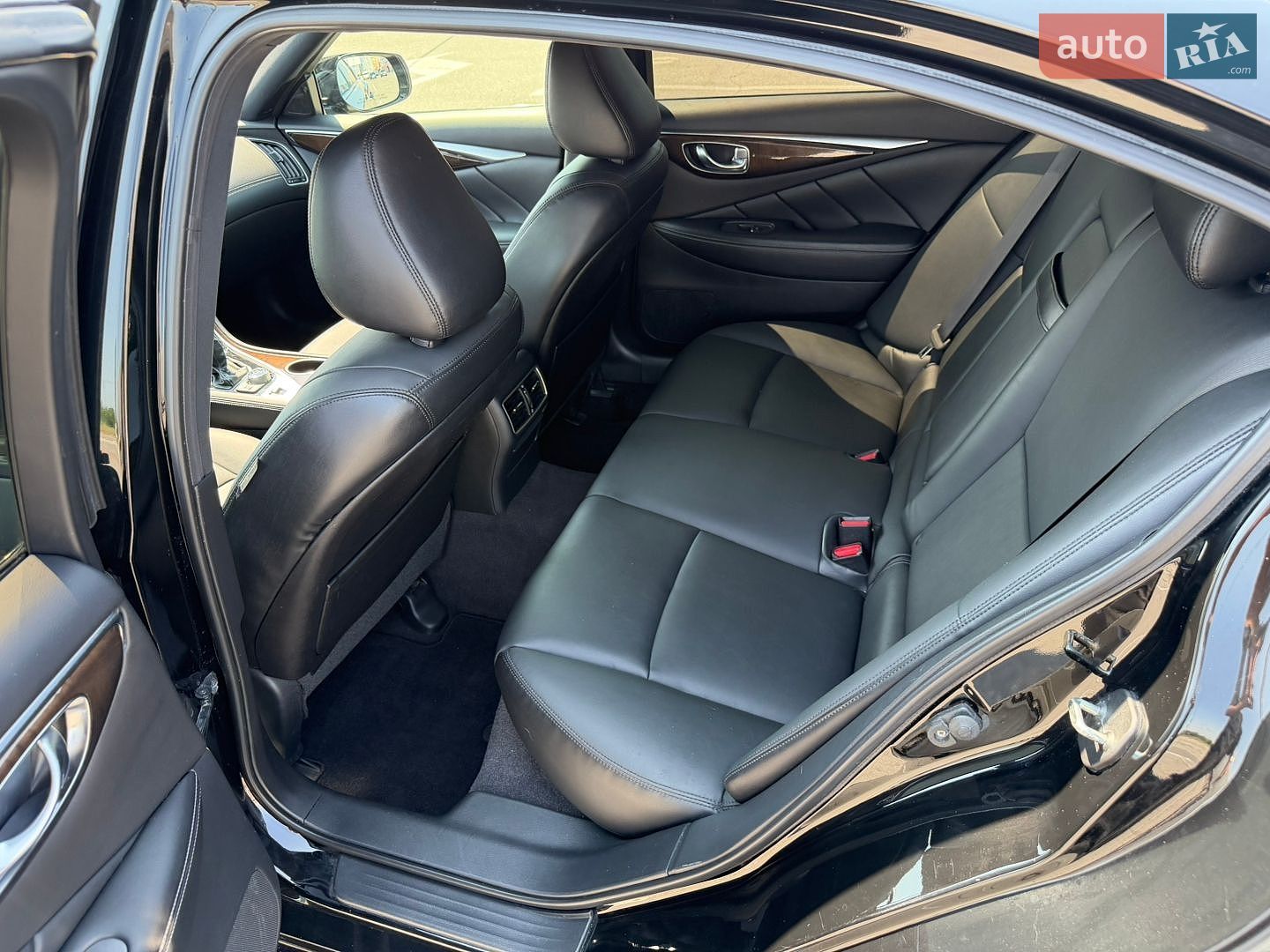 Infiniti Q50 2017 VIN JN1EV7AP6JM360818 фото оголошення 33 з 43