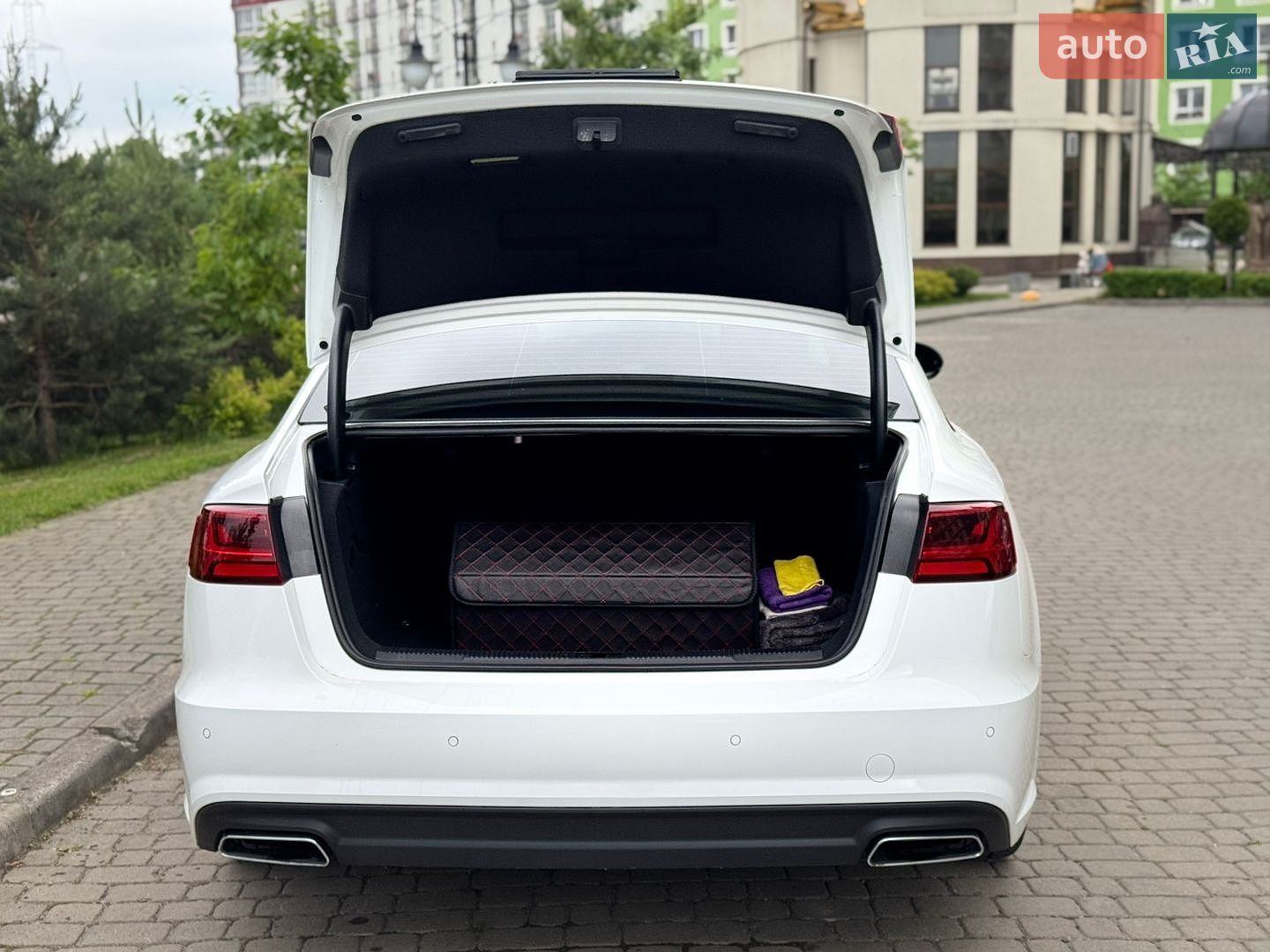 Audi A6 2017 VIN WAUC8AFCXJN048796 фото оголошення 27 з 89