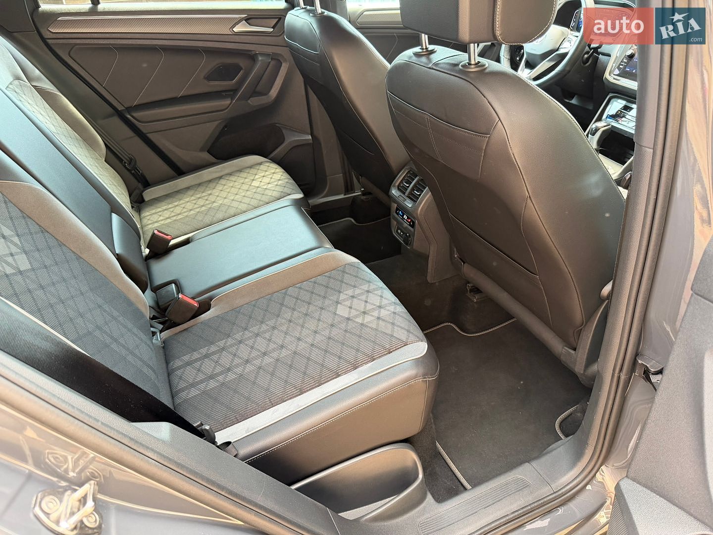 Volkswagen Tiguan 2023 VIN WVGZZZ5N9PW517788 фото оголошення 20 з 30