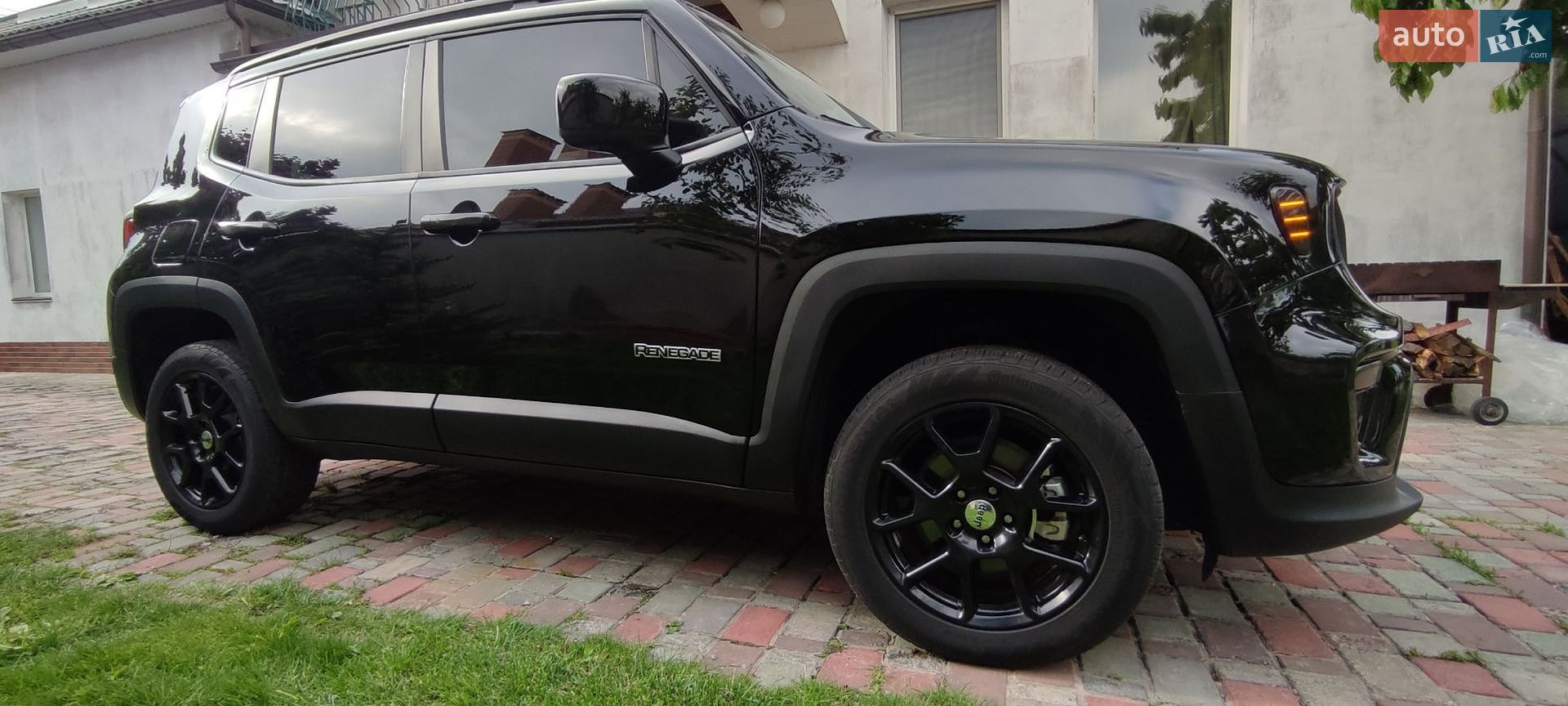 Jeep Renegade 2022 VIN ZACNJDB11NPN69437 фото оголошення 3 з 68