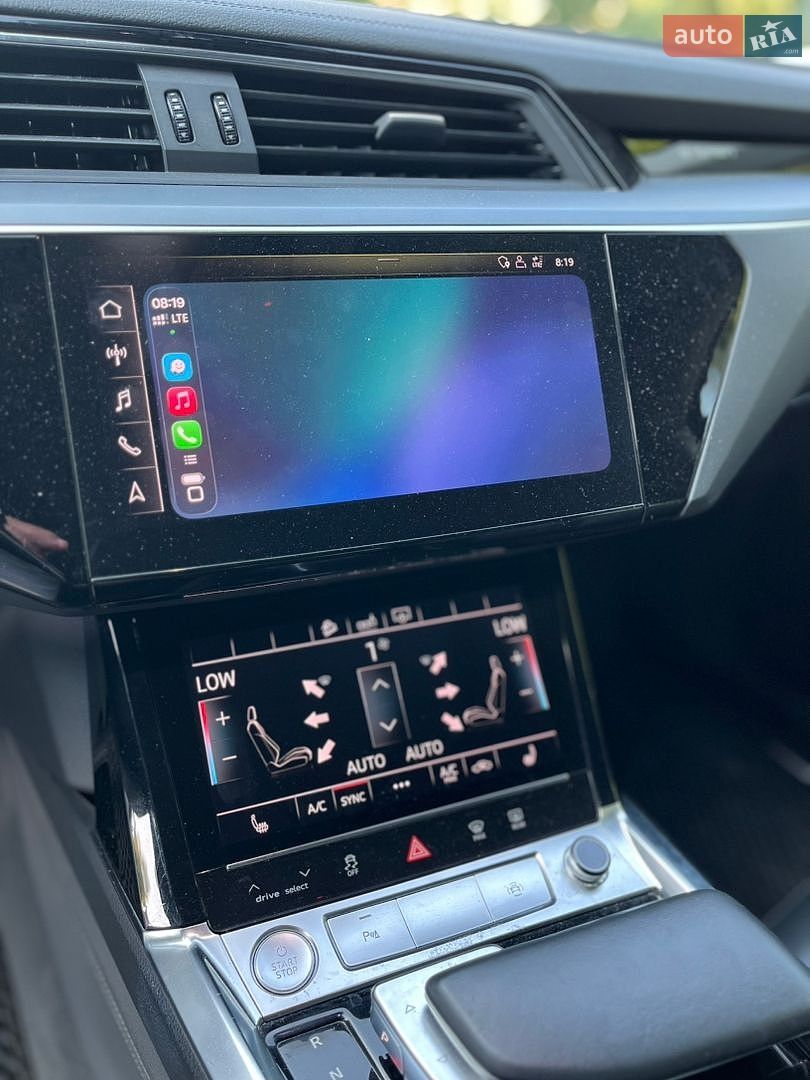 Audi e-tron 2019 VIN WAUZZZGE3LB014239 фото оголошення 11 з 30