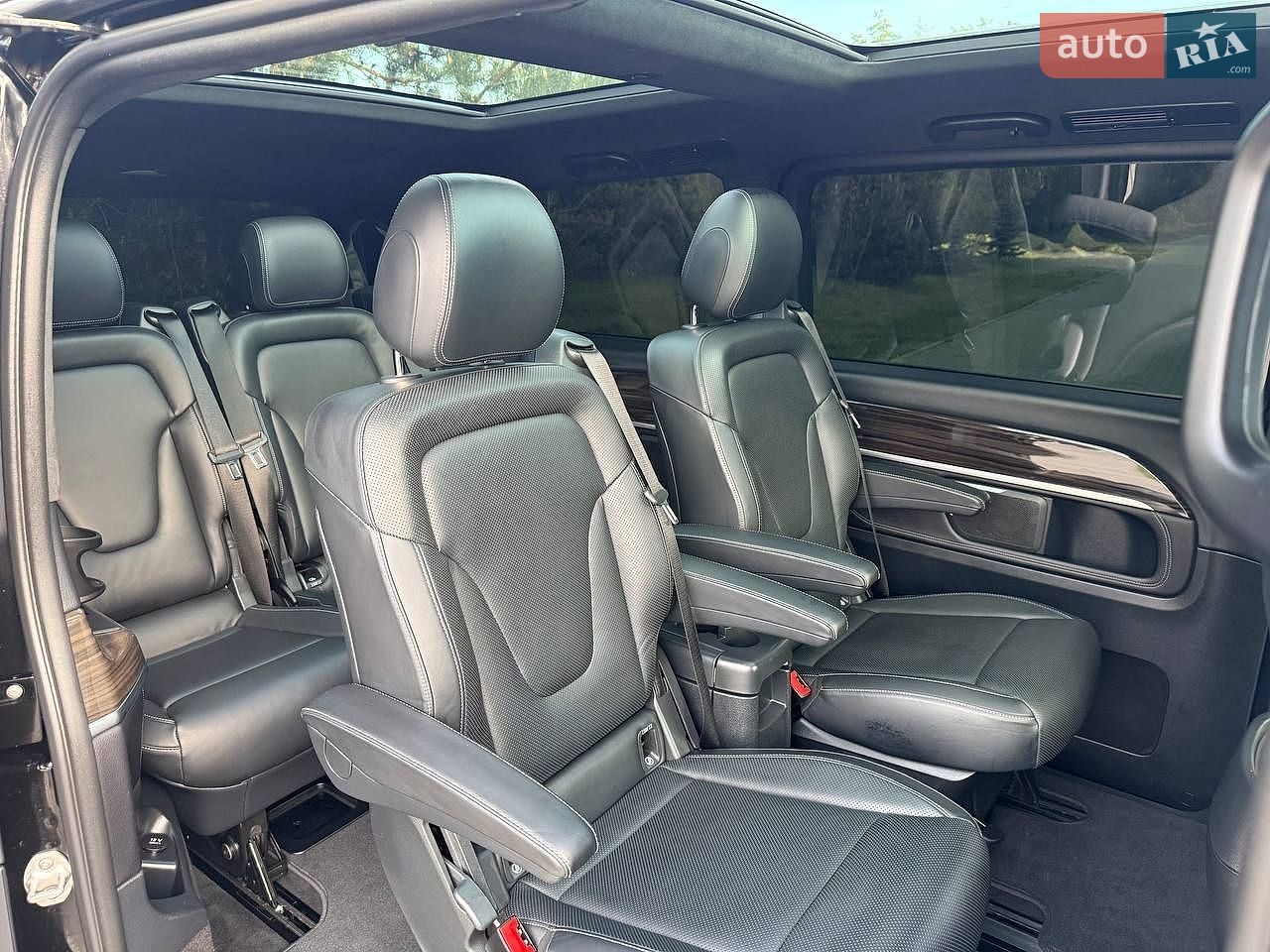 Mercedes-Benz V-Class 2018 VIN WDF44781313331414 фото оголошення 40 з 82