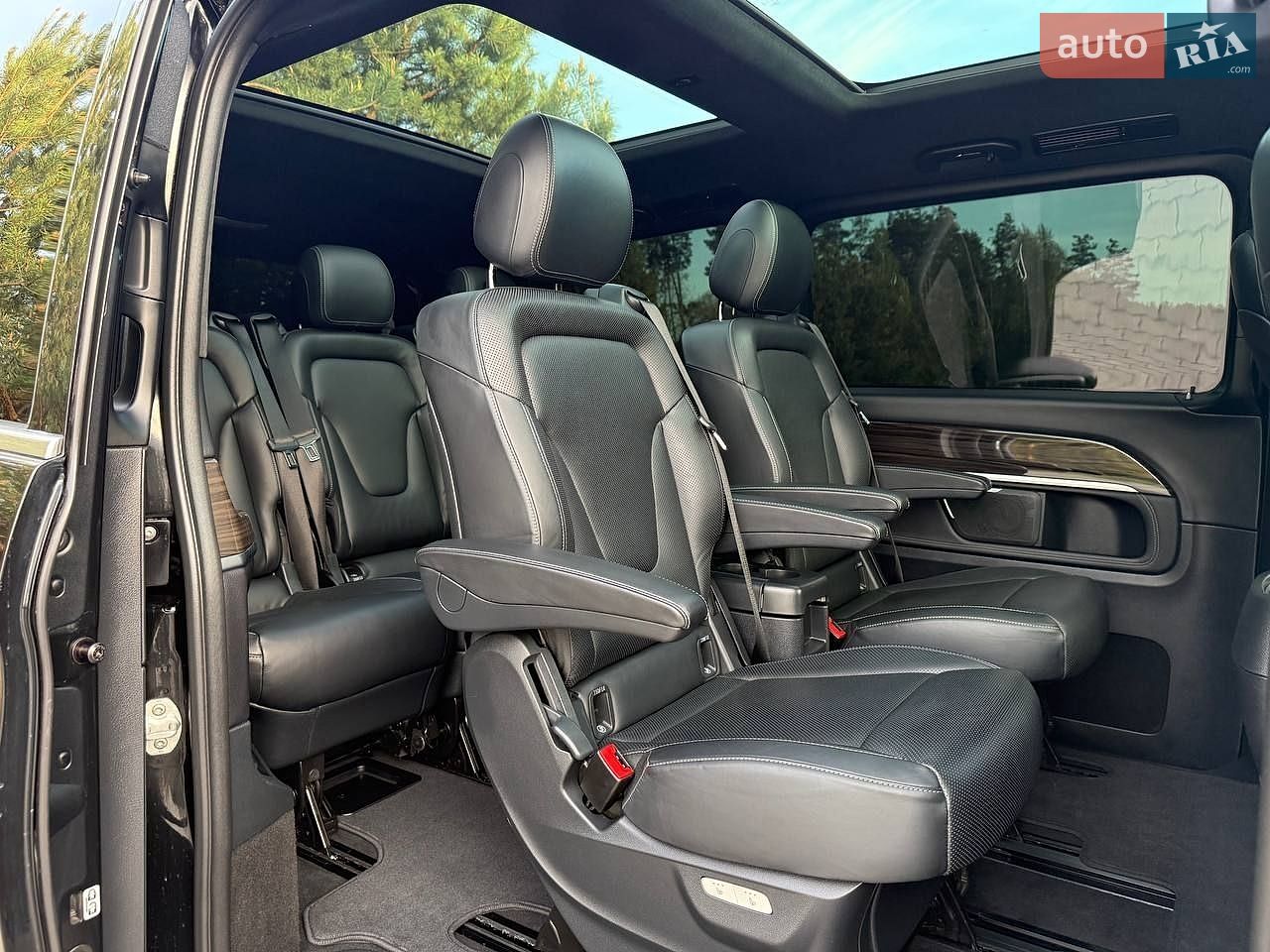 Mercedes-Benz V-Class 2018 VIN WDF44781313331414 фото оголошення 41 з 82