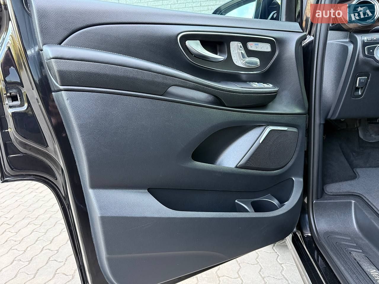 Mercedes-Benz V-Class 2018 VIN WDF44781313331414 фото оголошення 56 з 82