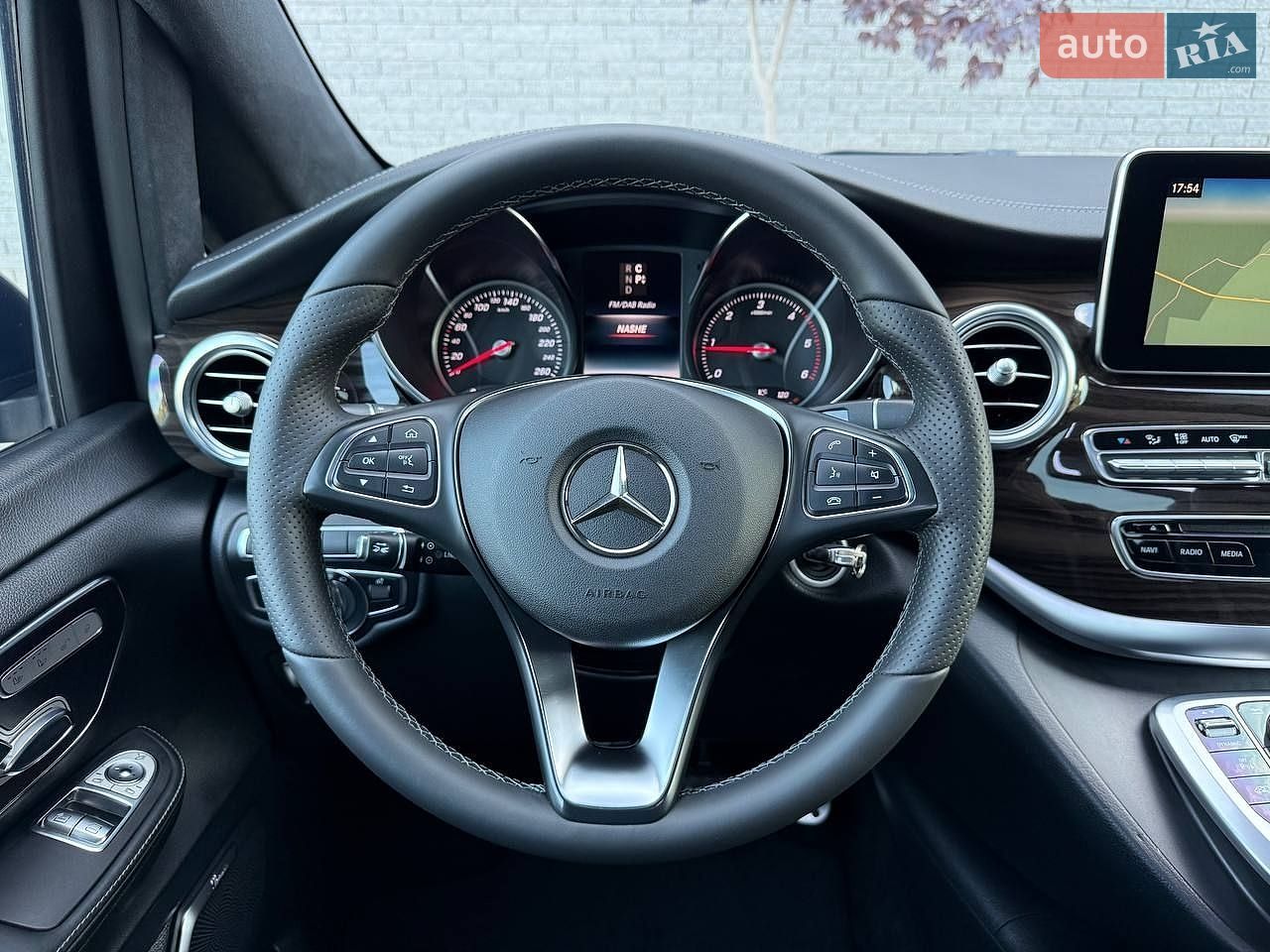 Mercedes-Benz V-Class 2018 VIN WDF44781313331414 фото оголошення 66 з 82