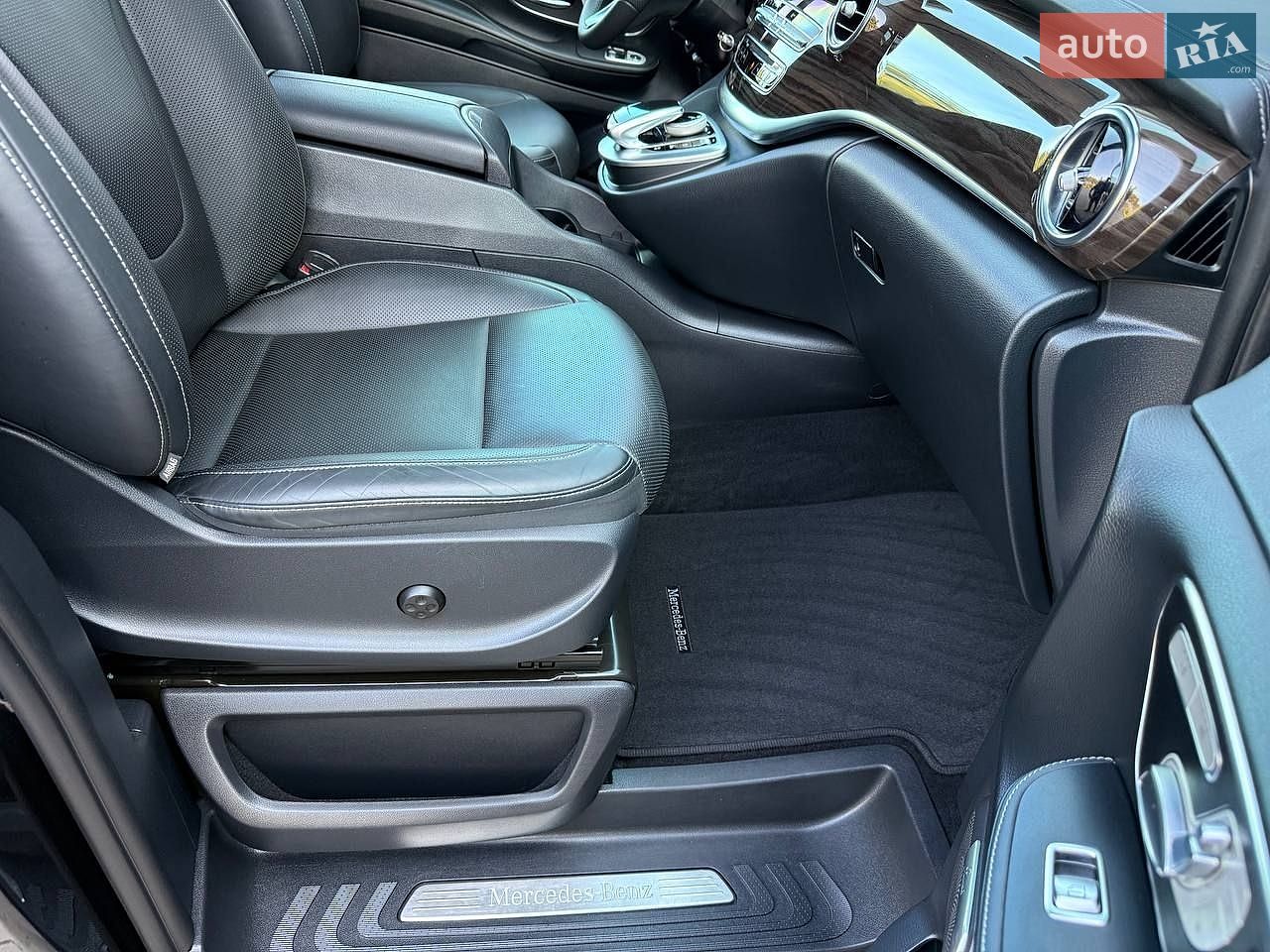 Mercedes-Benz V-Class 2018 VIN WDF44781313331414 фото оголошення 78 з 82